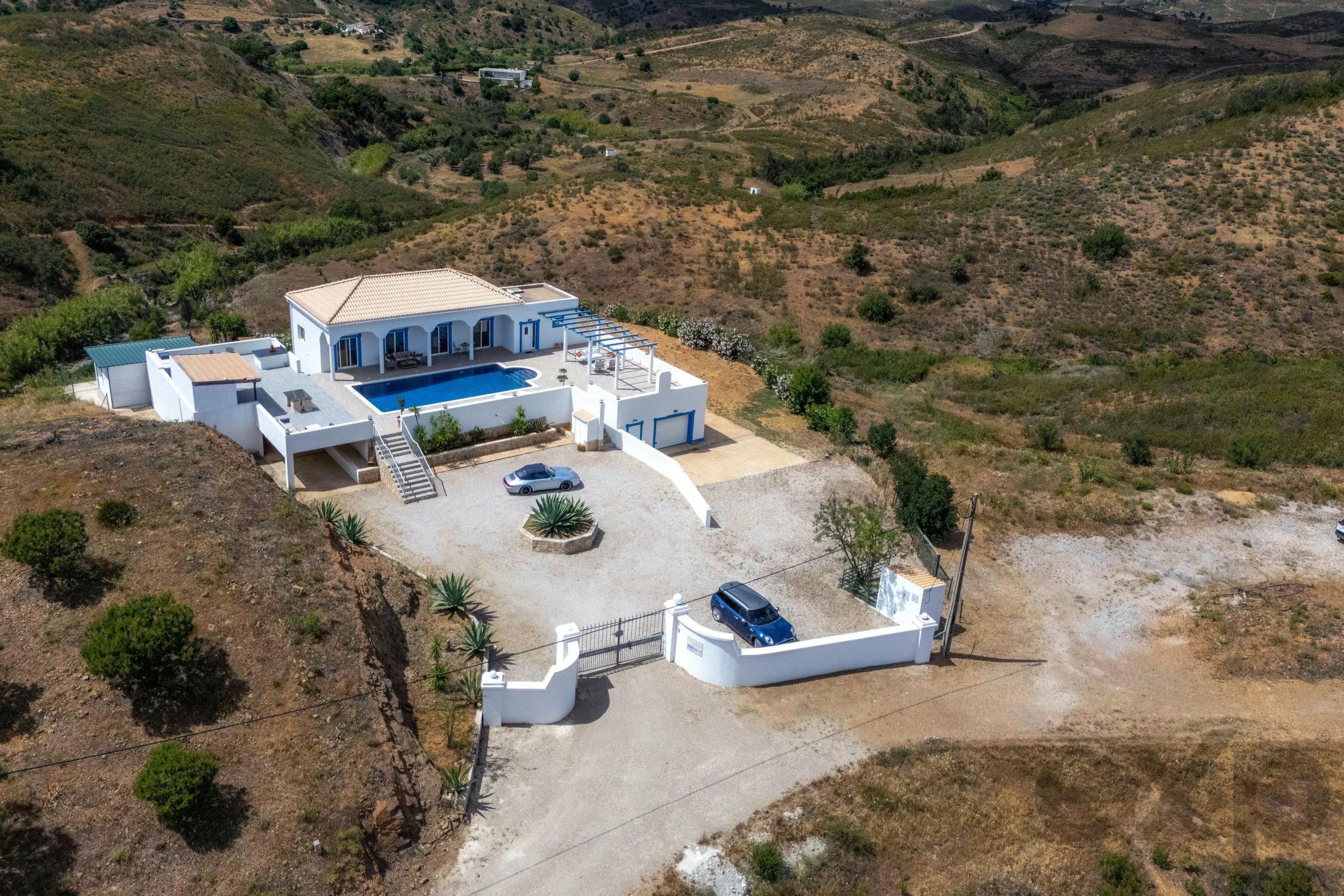 Renovated 5 Bed Countryside Villa with Pool, Panoramic Views, 2 Hectares