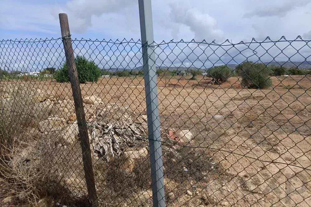 Gemischtes Grundstück in Vale Da Mó, Conceição e Estoi, Faro, Algarve, Portugal