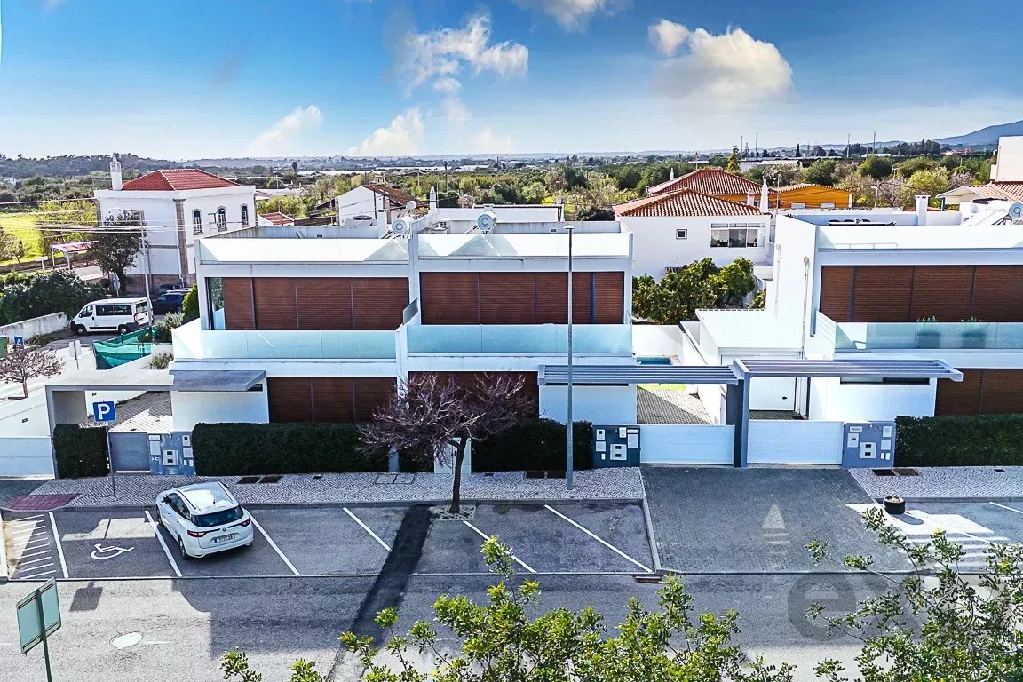 Maison 3 chambres avec piscine privée | Luz de Tavira | Location longue durée | Visites disponibles