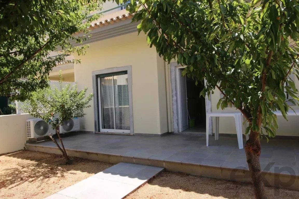 Fuseta – T4 Housing in Condominium