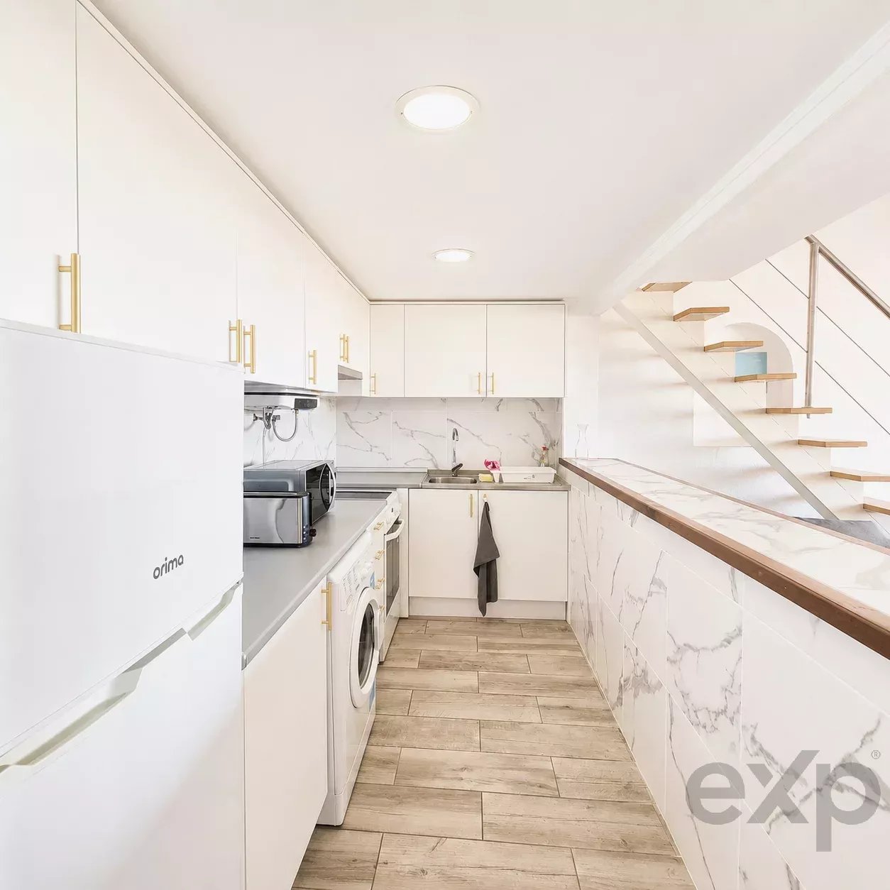 Apartamento T1+1 com Vista para a Ria Formosa