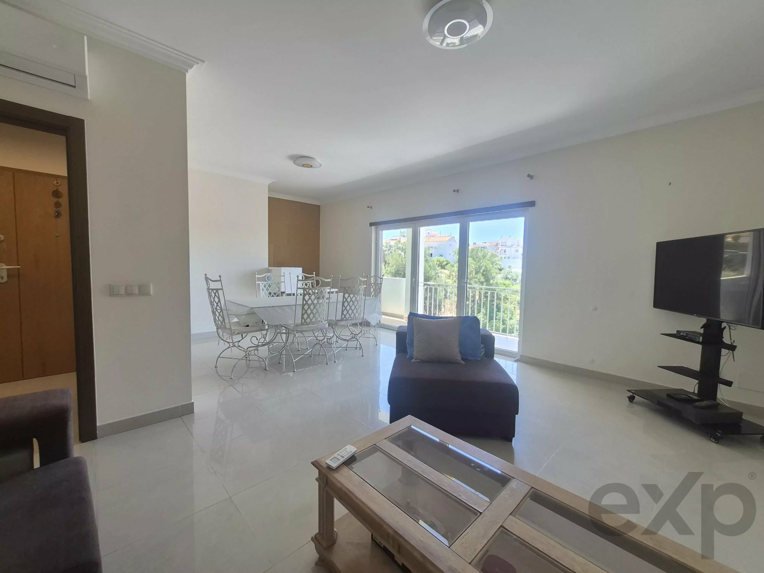 3 Bedroom Apartment, duple garage, Ferragudo area.