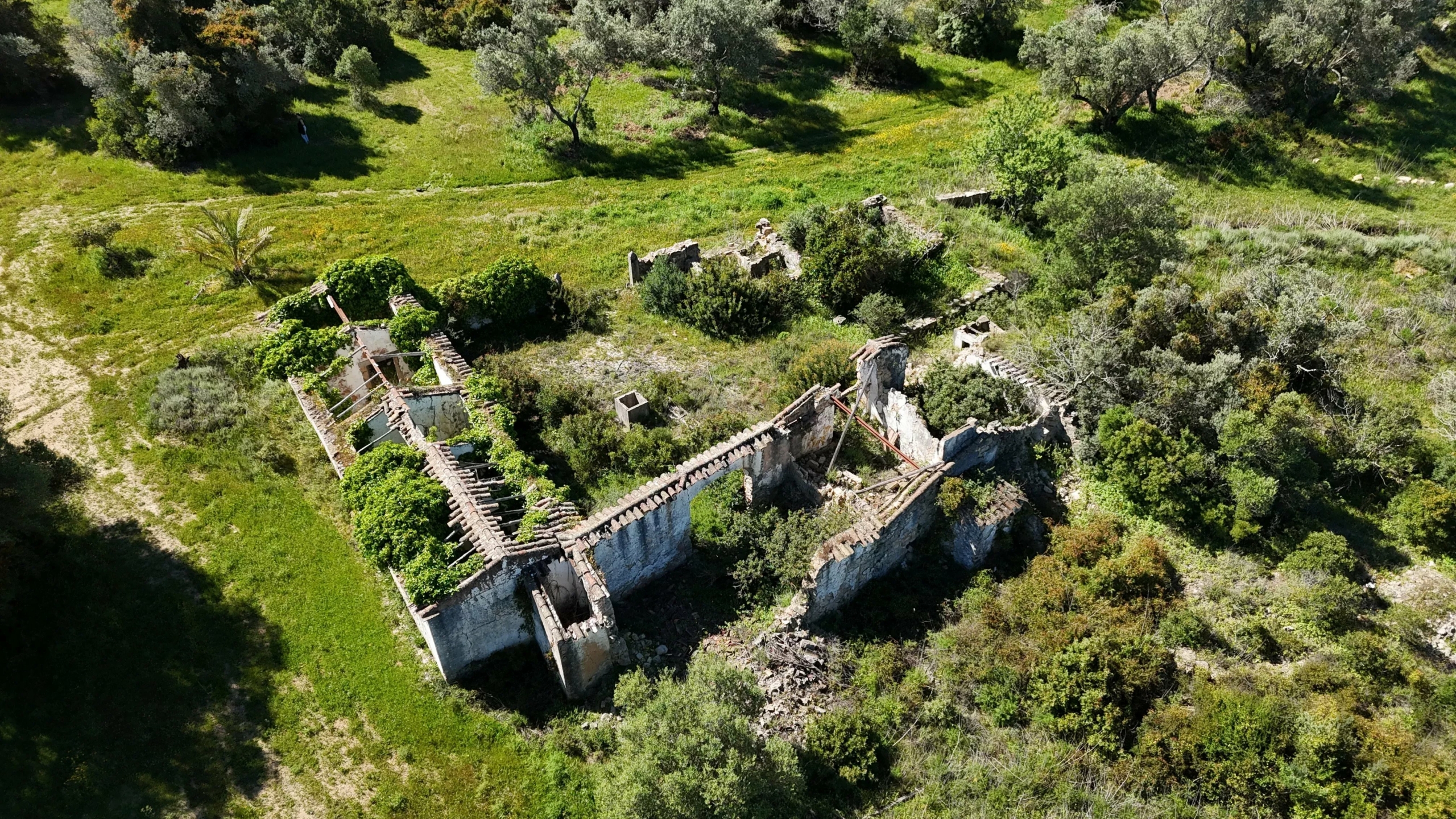 Algarve (mountain range) – Land with Ruin with Approved Project