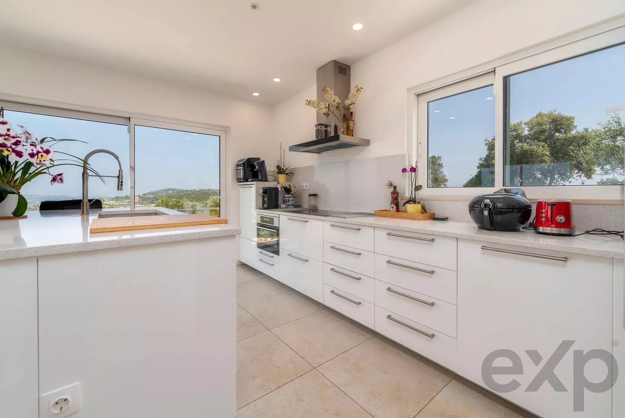 T3 Villa with magnificent views, close to São Bras de Alportel, Loule and Faro
