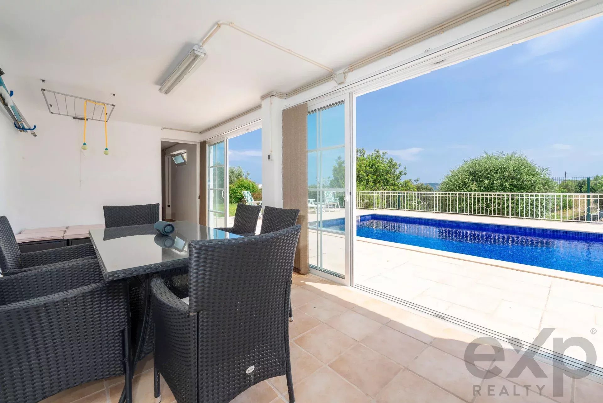 Four bedroom villa with open views and pool in São Bras de Alportel, Algarve