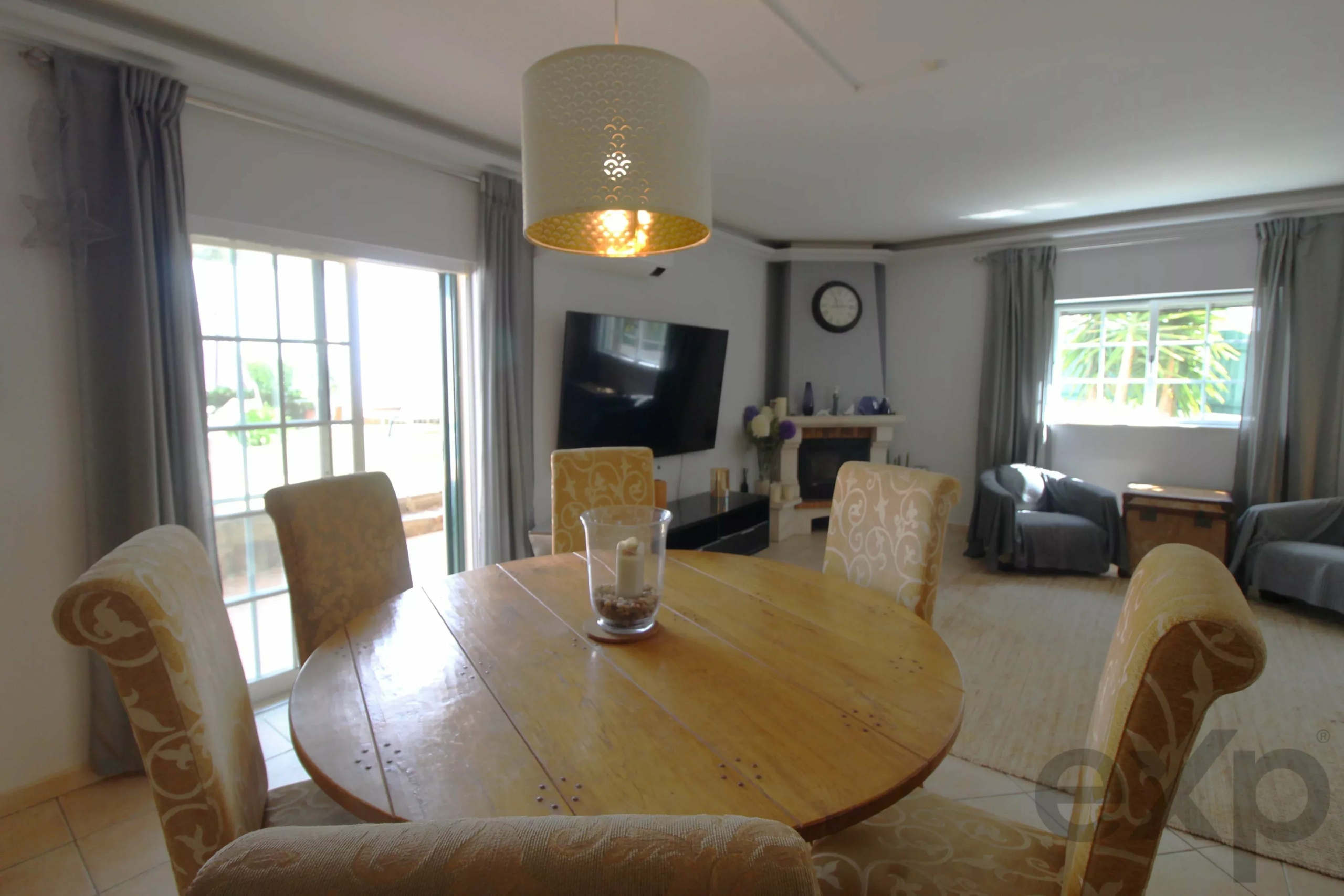 3 Bedroom Villa with Guadiana River Views, Pool & Golf Simulator