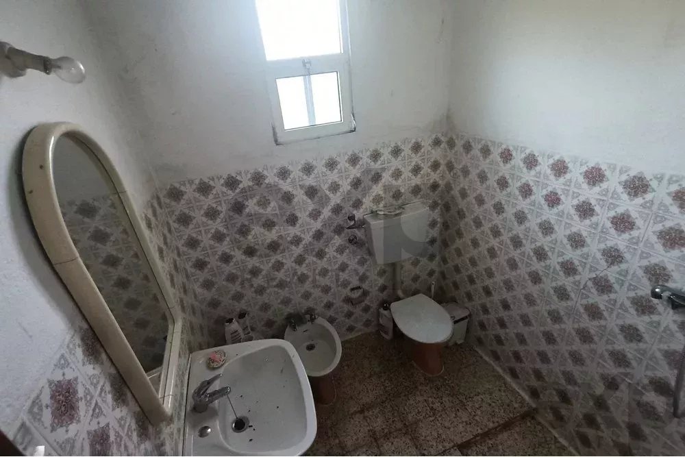 Detached 3-Bedroom House with Courtyard and Land in Bordeira, Faro, Algarve, Portugal