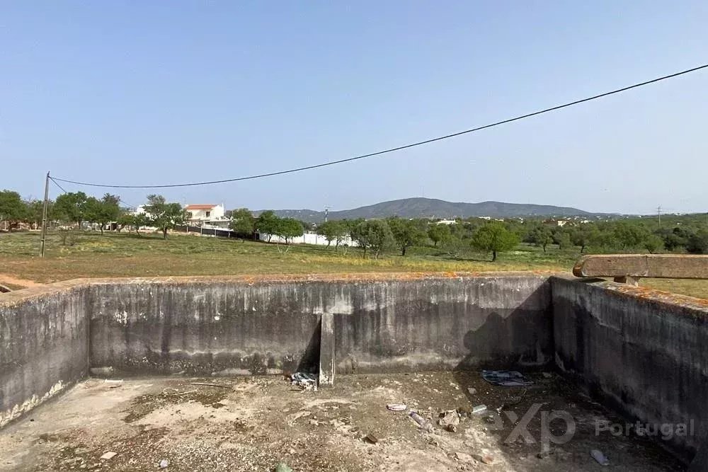 Terreno rústico em Quelfes, Algarve