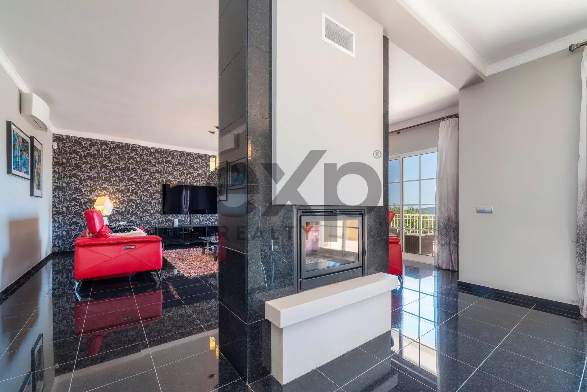 Four bedroom villa with open views and pool in São Bras de Alportel, Algarve