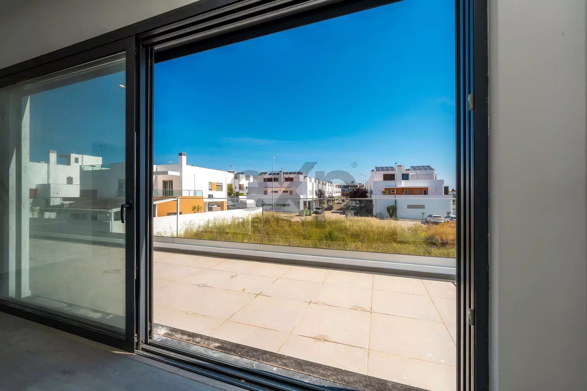 Contemporary Newly Built T6 Villa by Tavira Waterfront