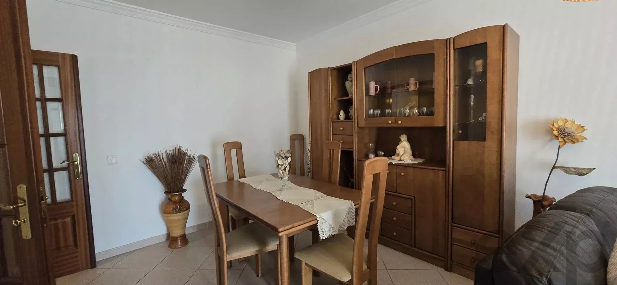 3-bedroom with private terrace – downtown Tavira