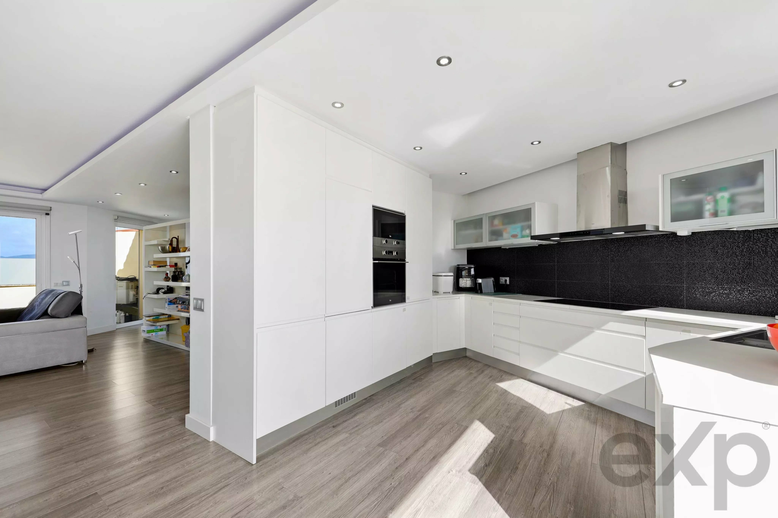 Penthouse exclusif de 3 chambres avec terrasse privée de 119 m², vue mer Portimão et Alvor, et vues panoramiques