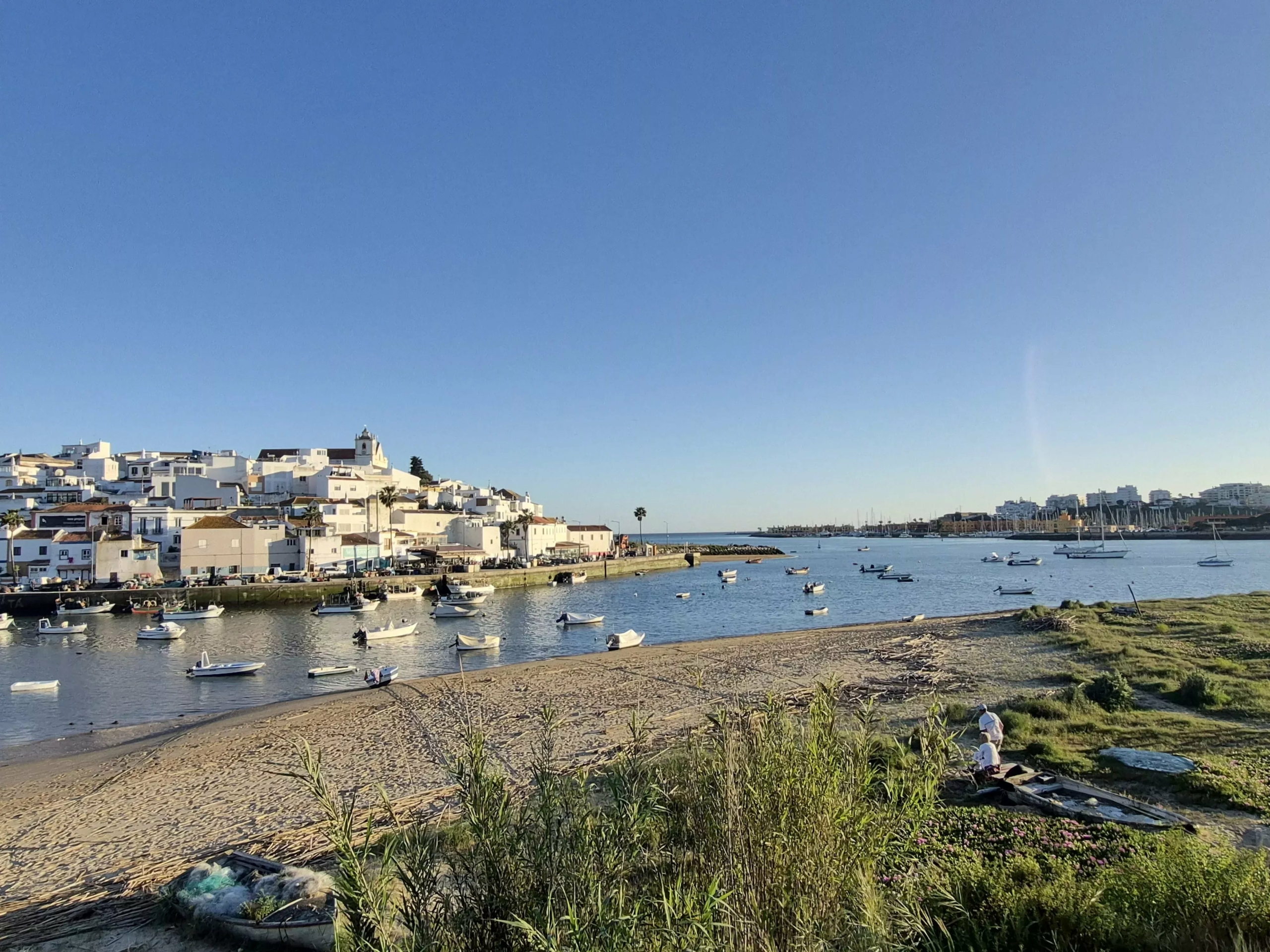 Semi-detached house with independent Apartment & rooftop – Exceptional panoramic view