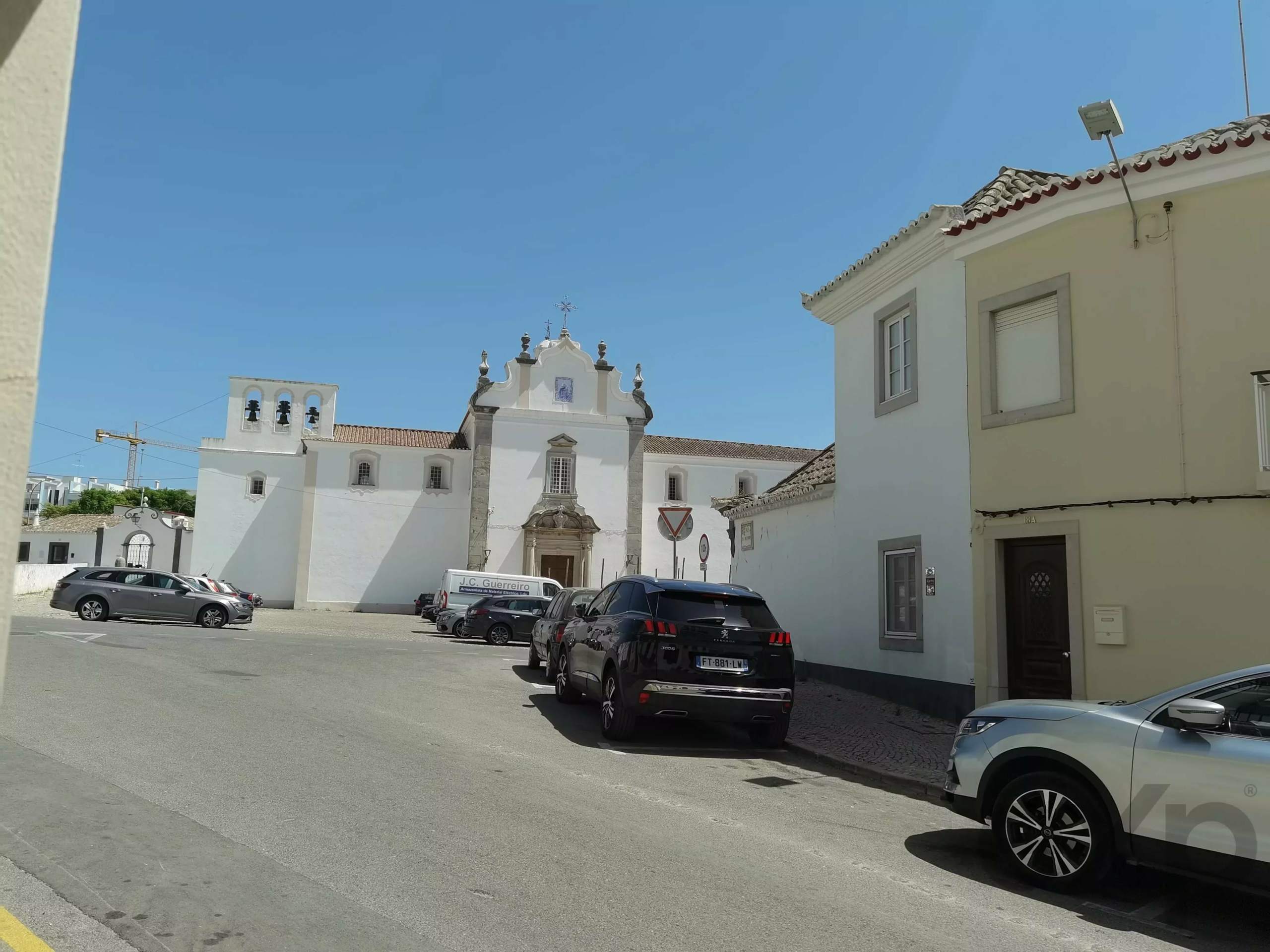Three-bedroom Apartment for sale in Tavira