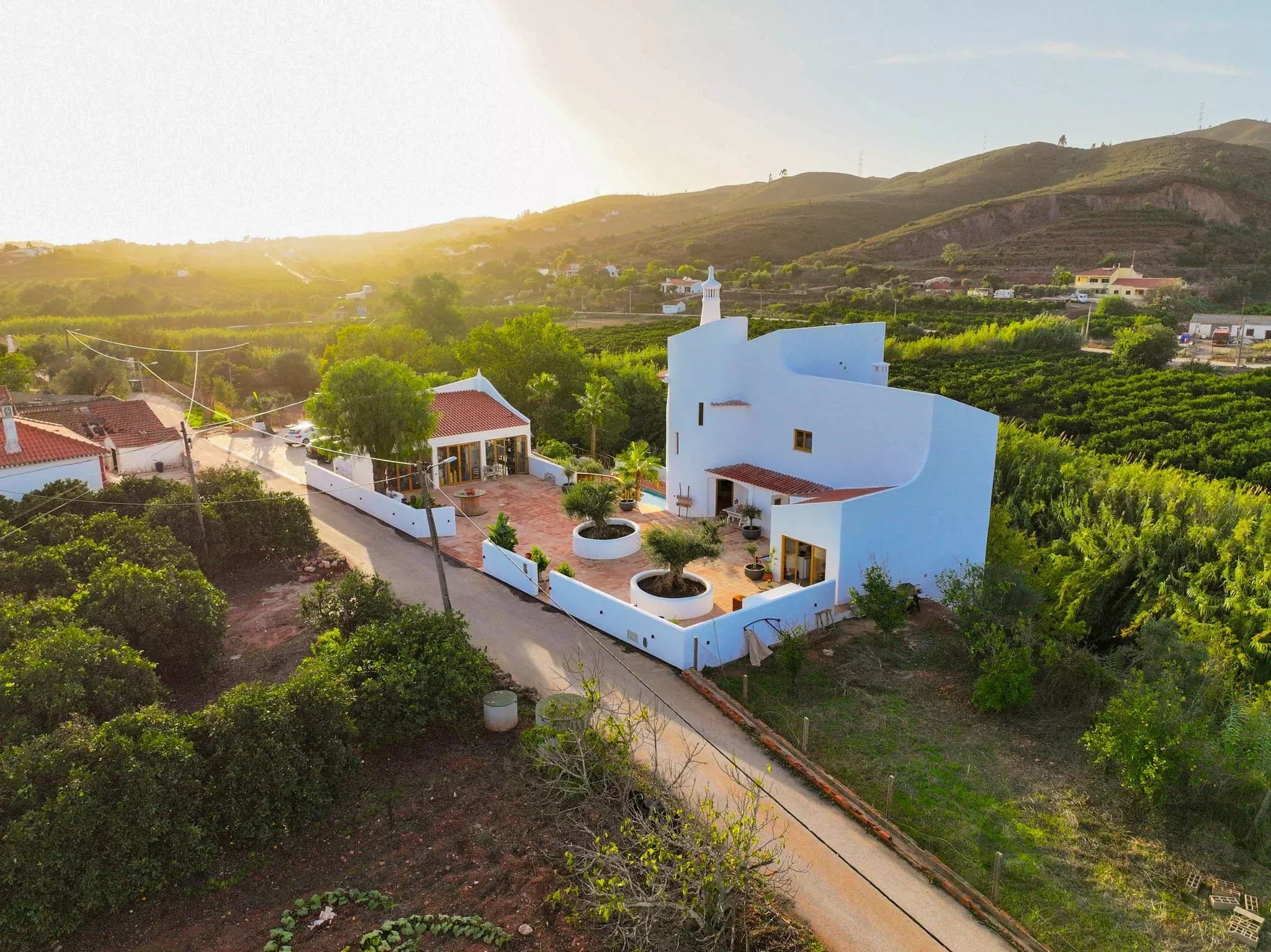 Rare Riverfront Estate with AL Licence: Turnkey 8-Suite Retreat Near Silves