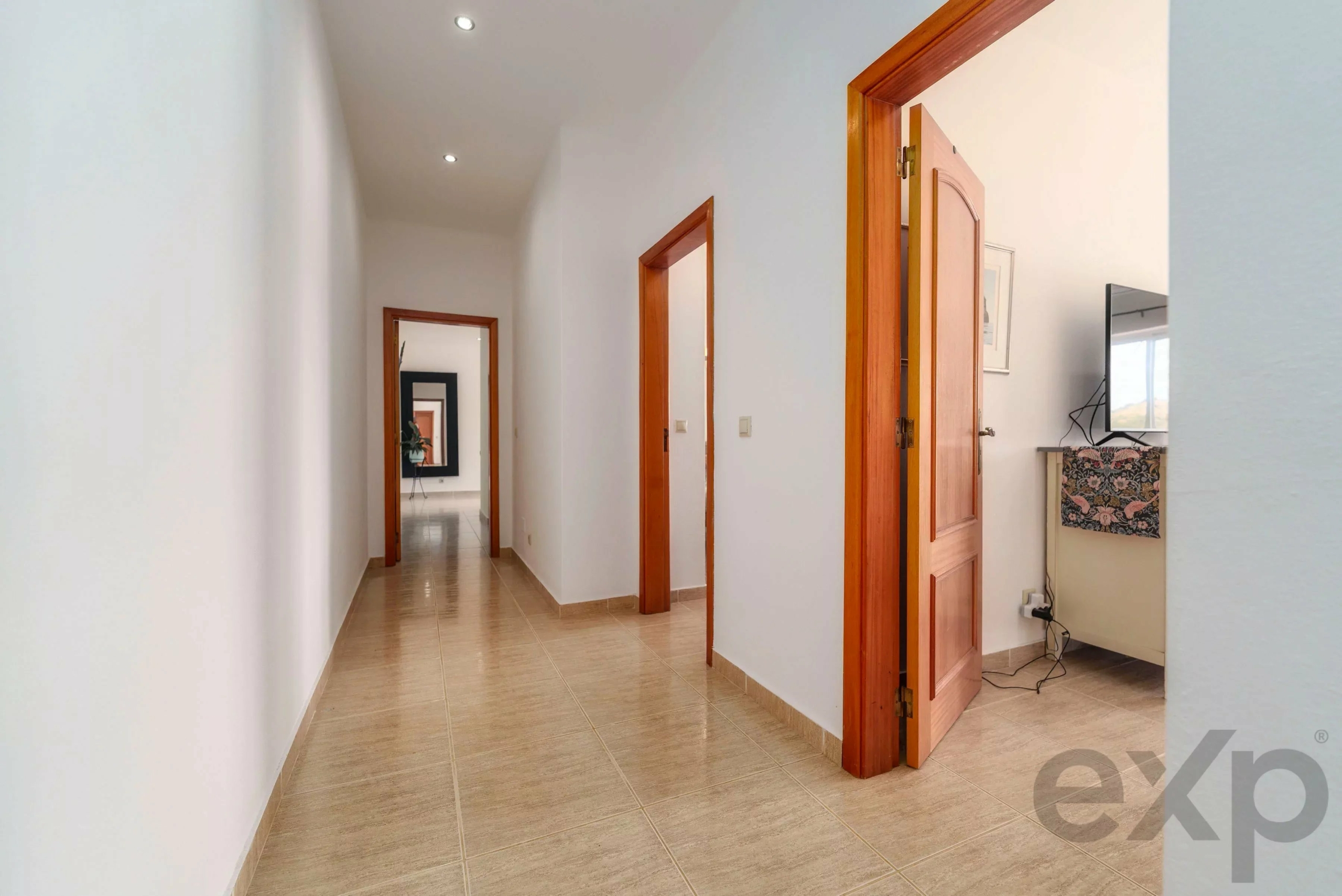 Renovated 5 Bed Countryside Villa with Pool, Panoramic Views, 2 Hectares