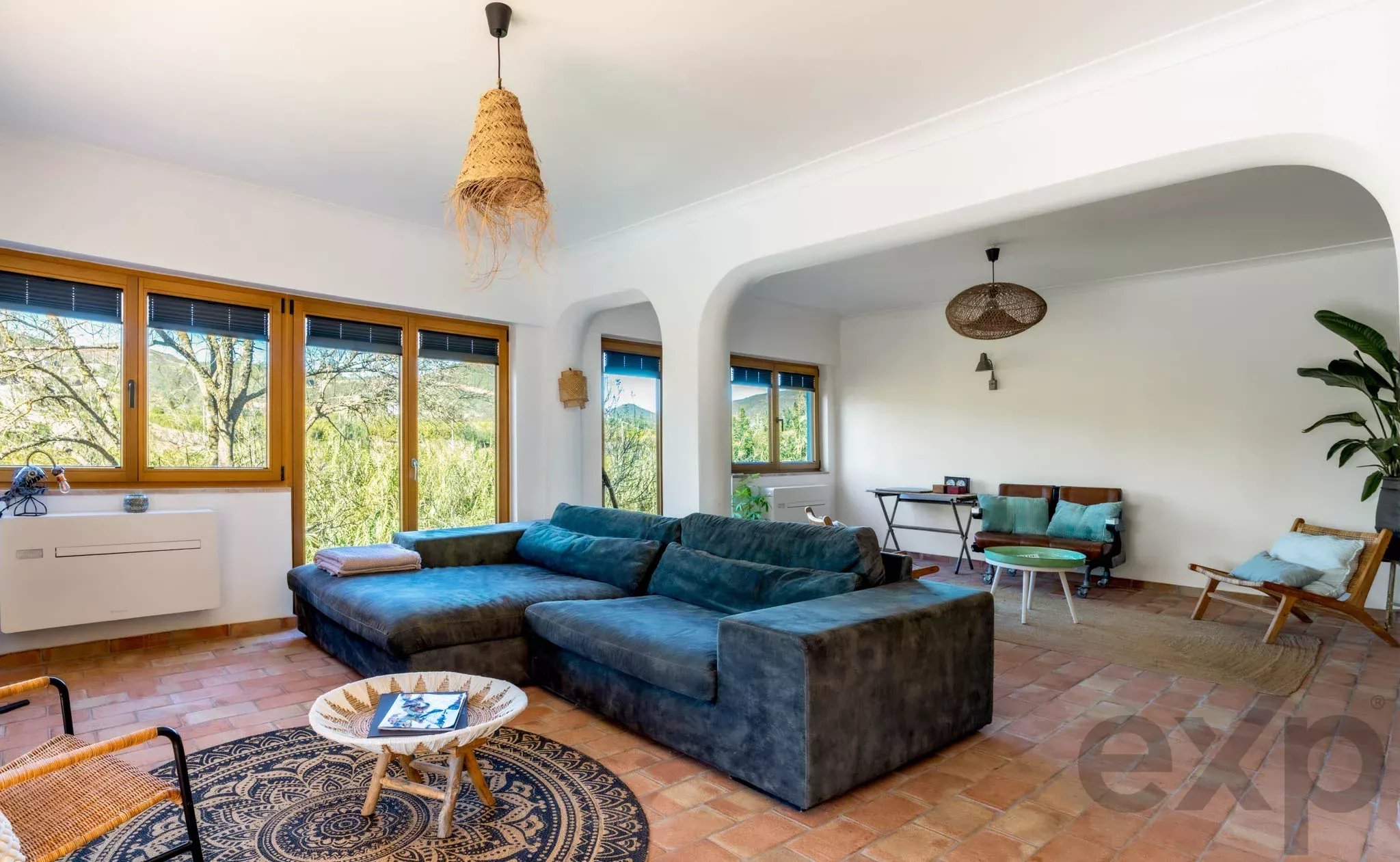 Rare Riverfront Estate with AL Licence: Turnkey 8-Suite Retreat Near Silves