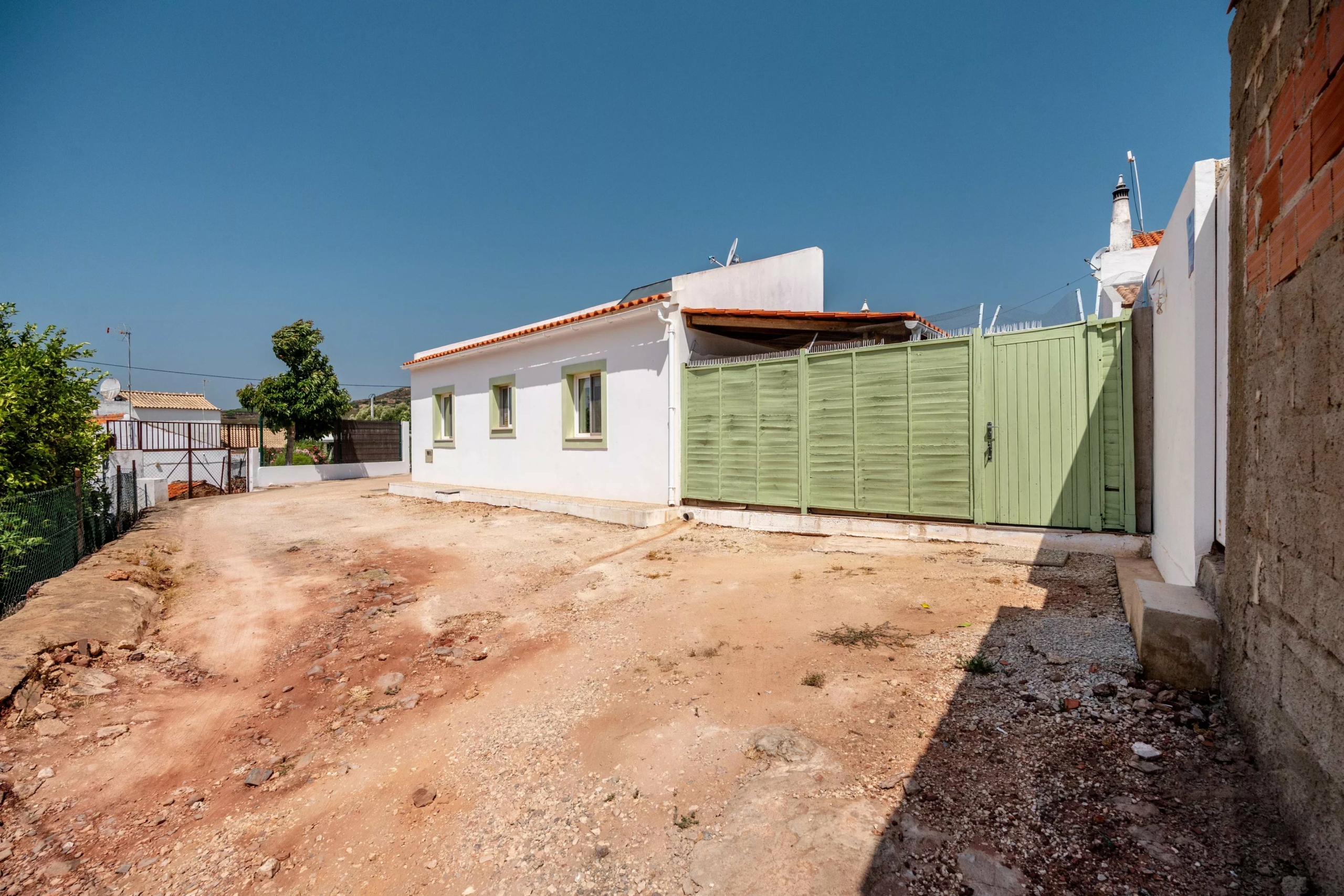 Beautifully Renovated 2-Bedroom Home with Landscaped Garden & Log Cabin Between Messines and Silves