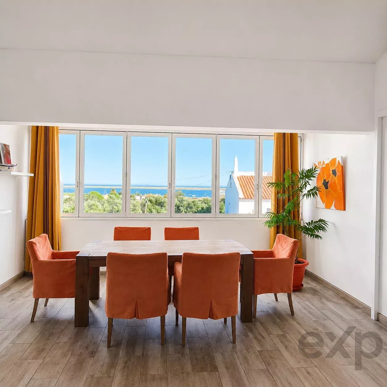 Apartamento T1+1 com Vista para a Ria Formosa
