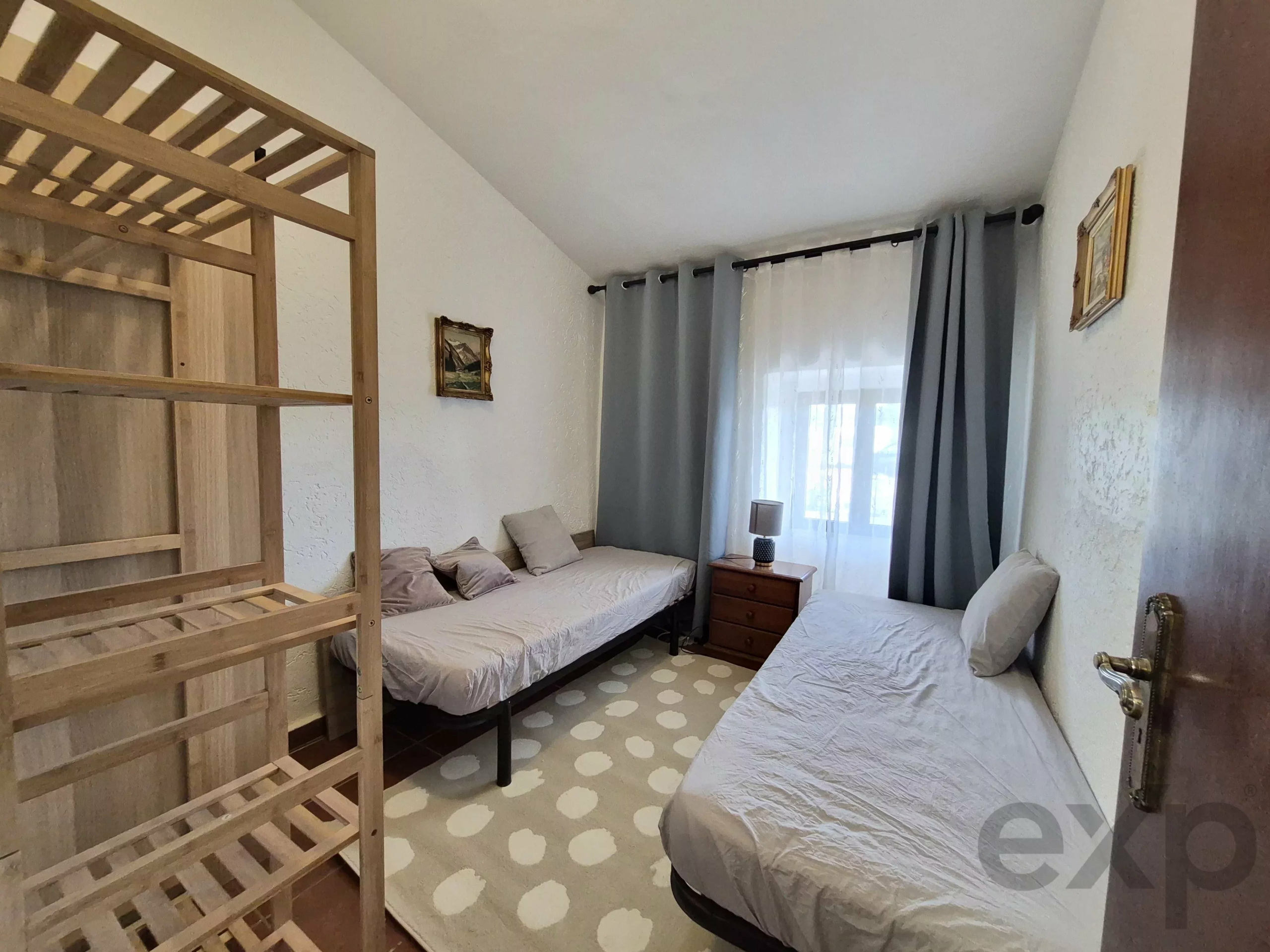 Renovated farmhouse ideally located in the middle of nature.