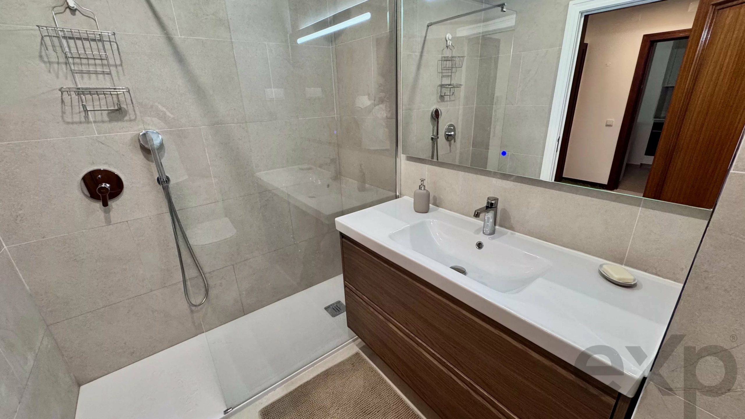 Renovated 1-Bedroom Apartment with Pool & Parking | Vilamoura