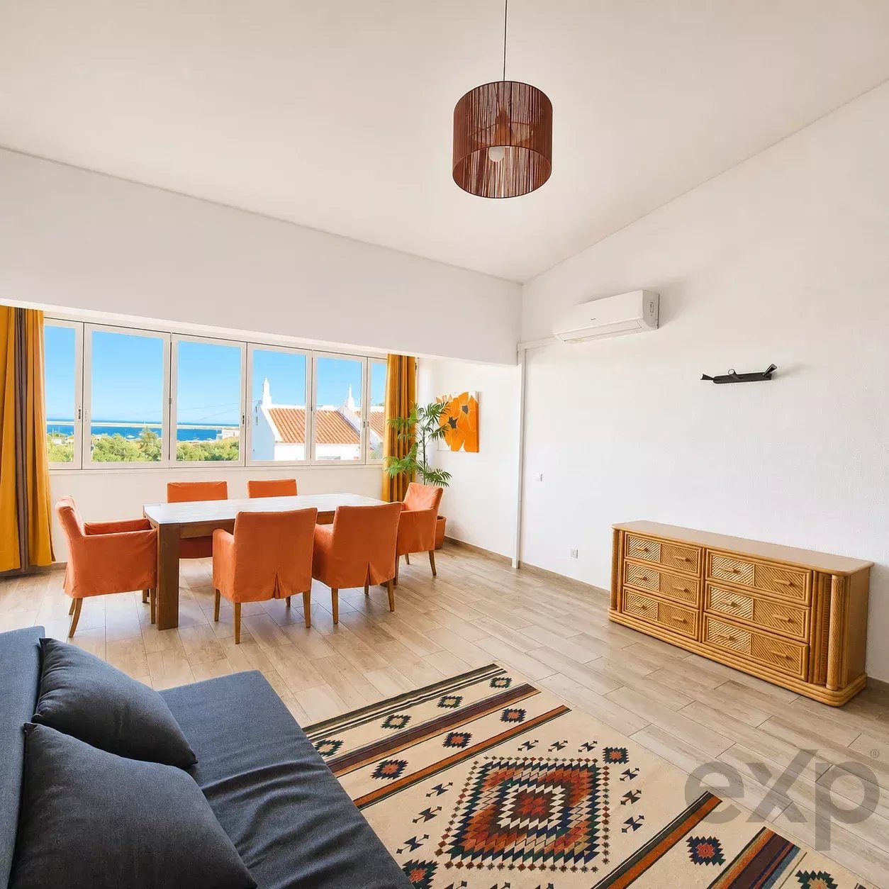 Apartamento T1+1 com Vista para a Ria Formosa