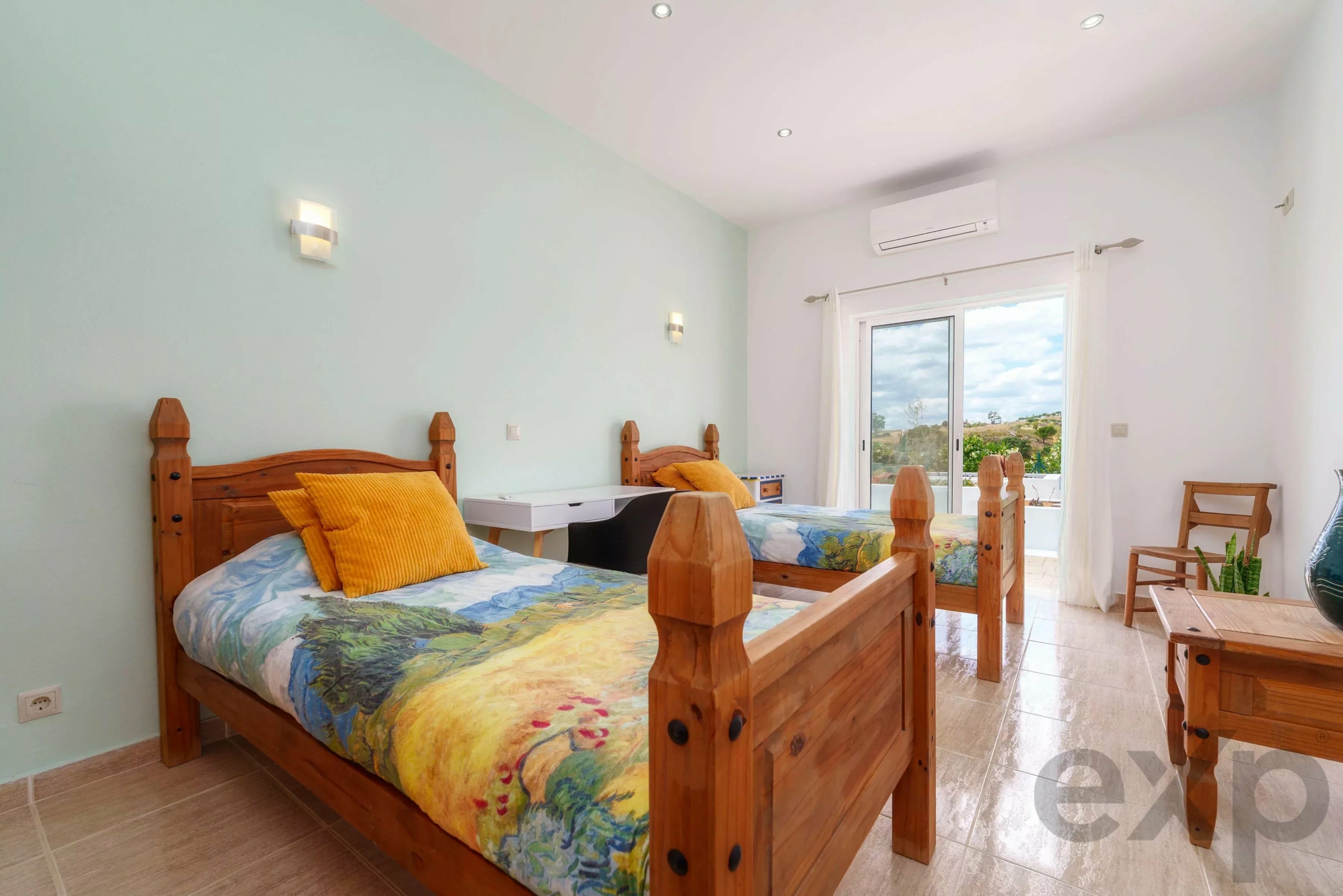 Renovated 5 Bed Countryside Villa with Pool, Panoramic Views, 2 Hectares