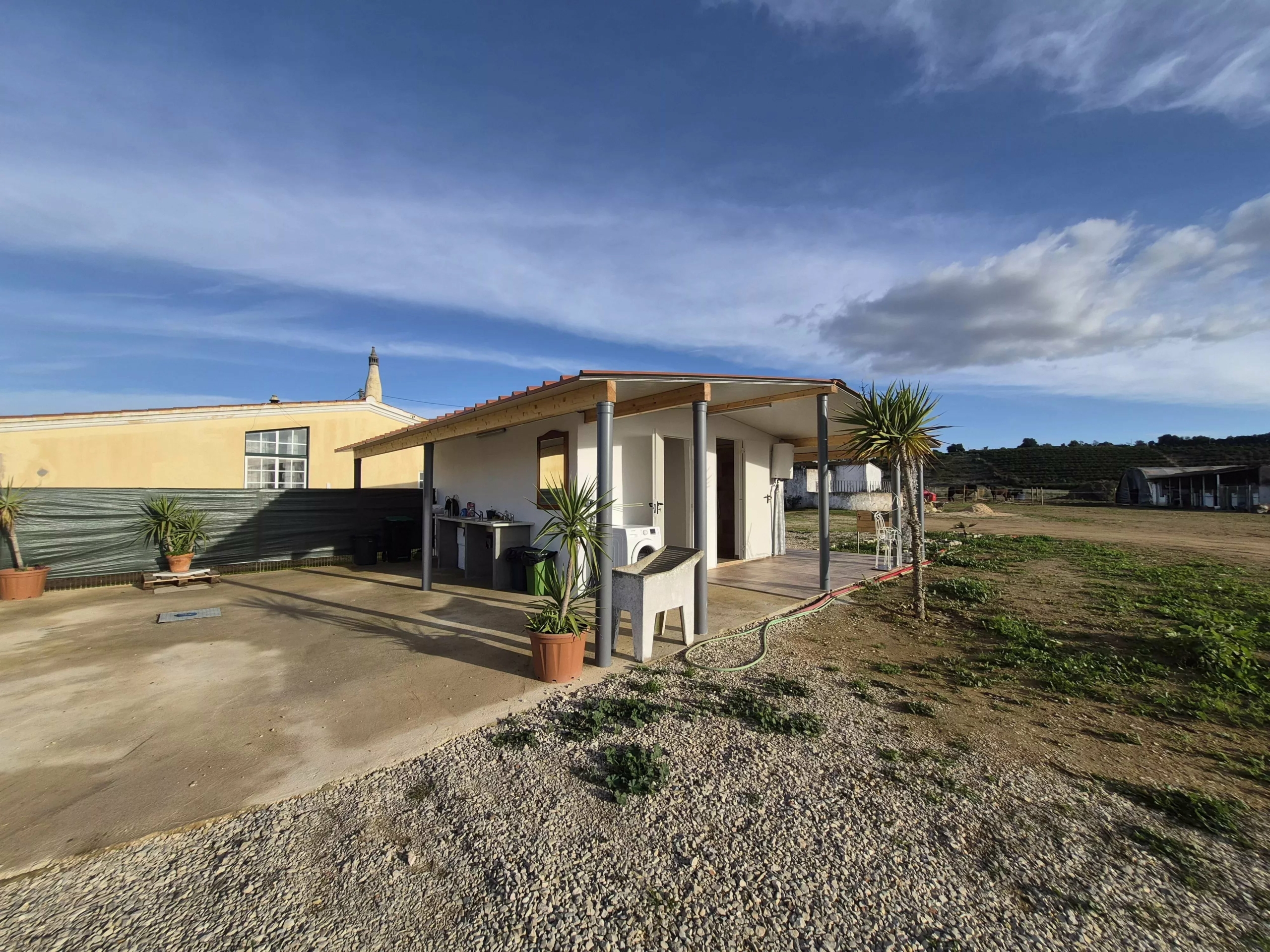 Renovated farmhouse ideally located in the middle of nature.