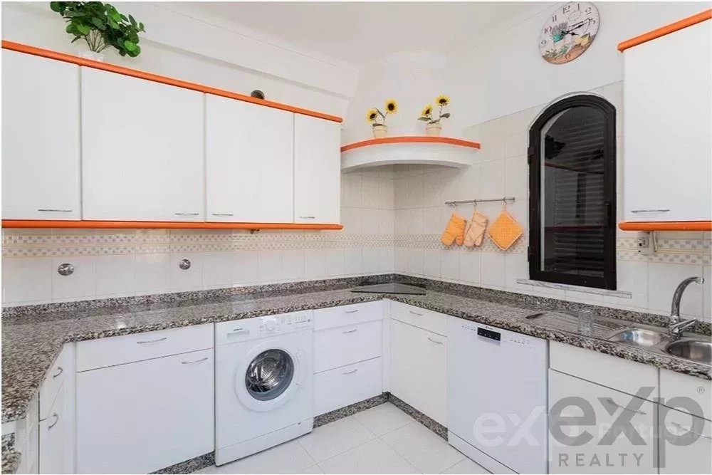 Moradia independente T5 com grande piscina em Altura, Tavira, Portugal