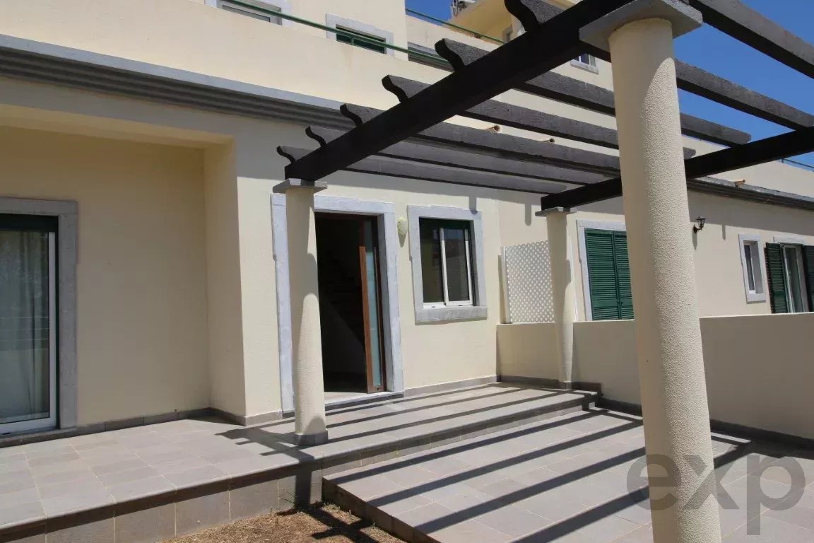 Fuseta – T4 Housing in Condominium