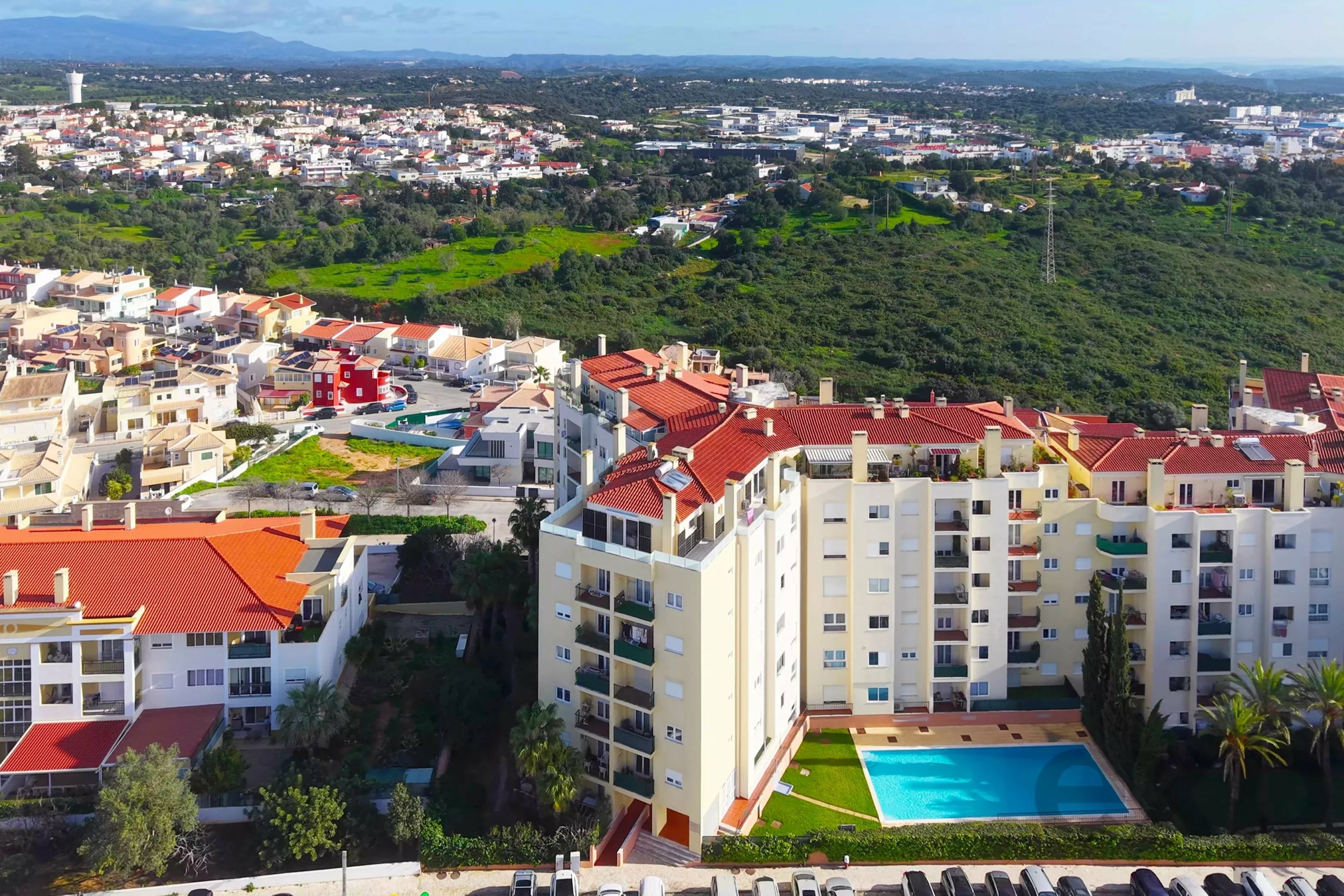 Penthouse exclusif de 3 chambres avec terrasse privée de 119 m², vue mer Portimão et Alvor, et vues panoramiques