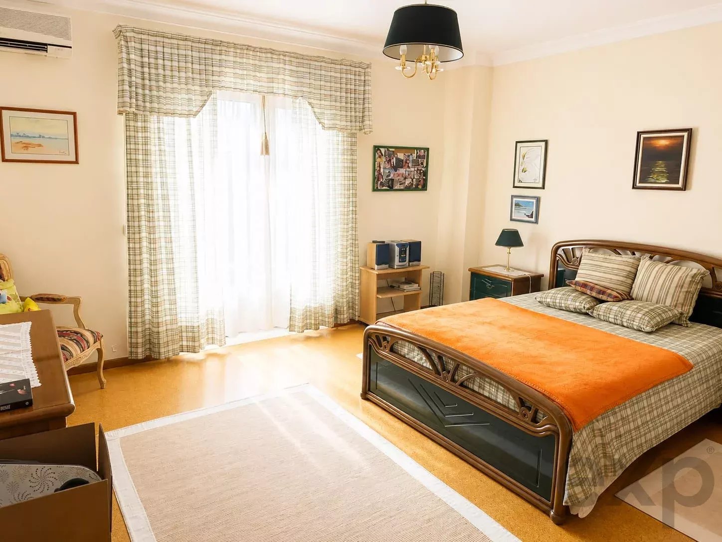 5-Bedroom House, Altura
