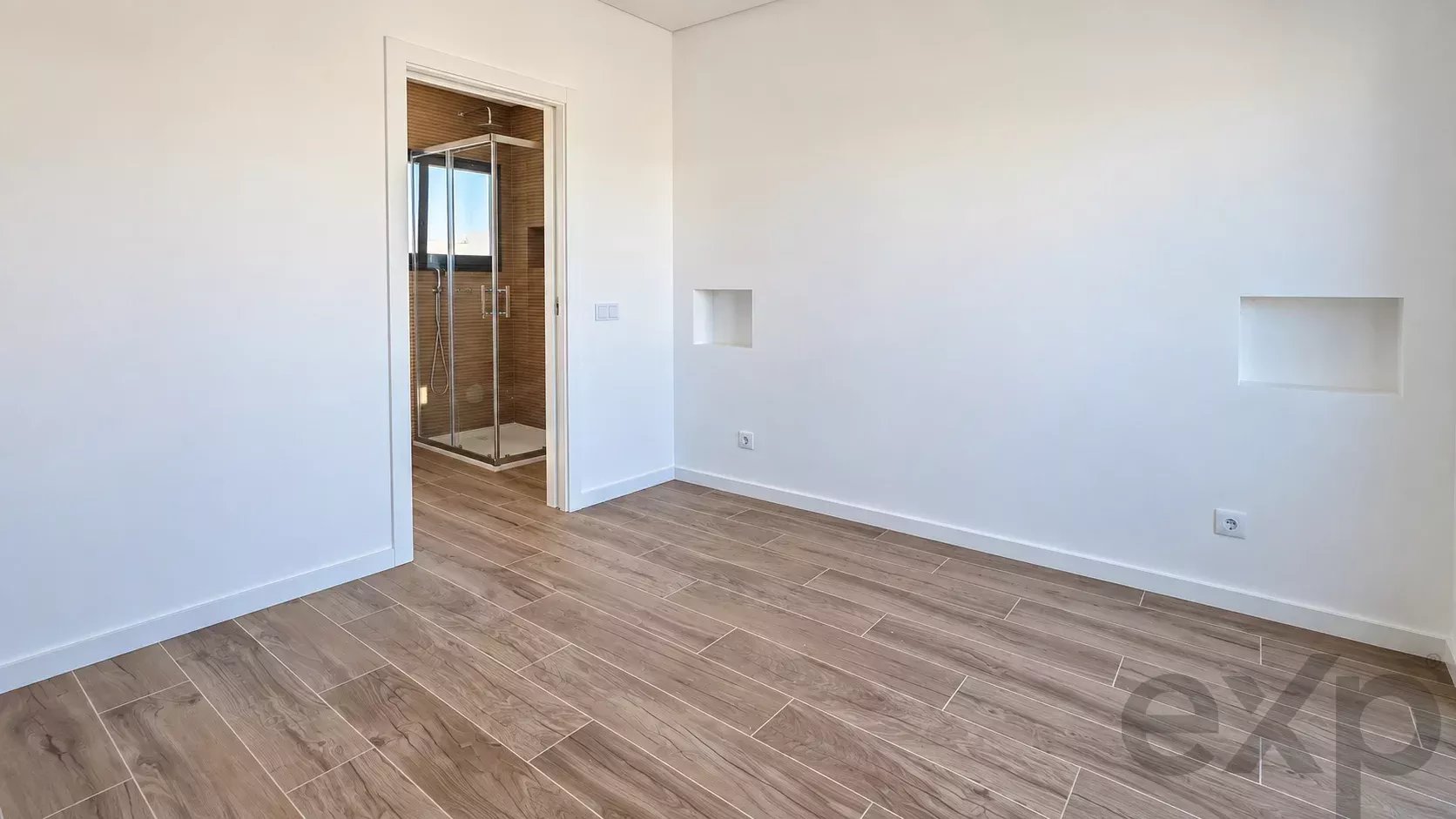 Maison neuve de 3 chambres à 5 minutes de la plage de Fuseta