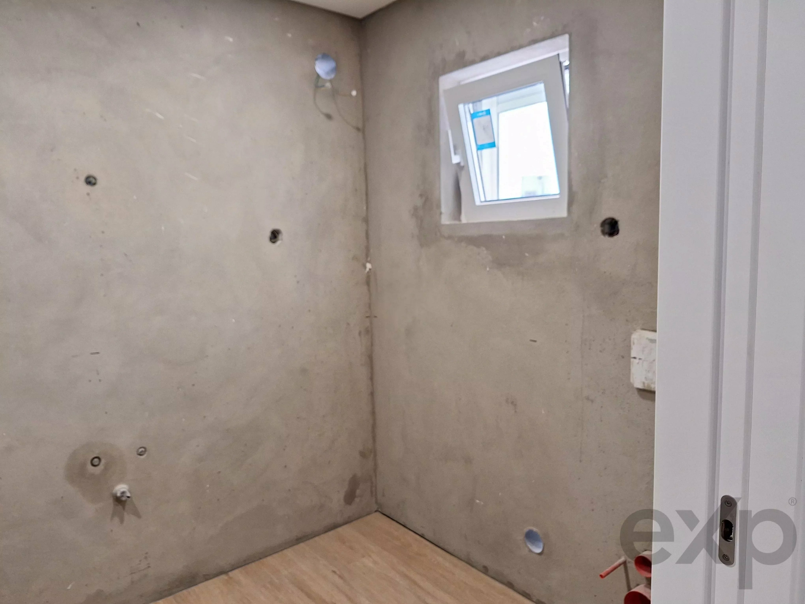 Zwei-Zimmer-Wohnung zu verkaufen