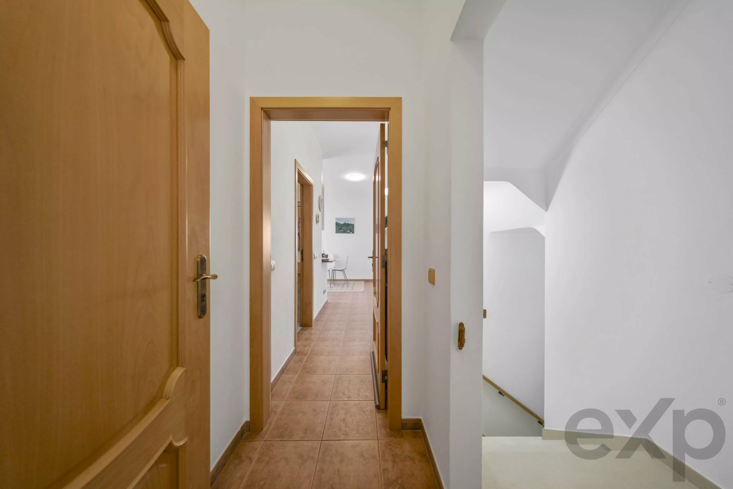Detached villa with pool and garage, 5 minutes walk from Praia do Vau - Portimão