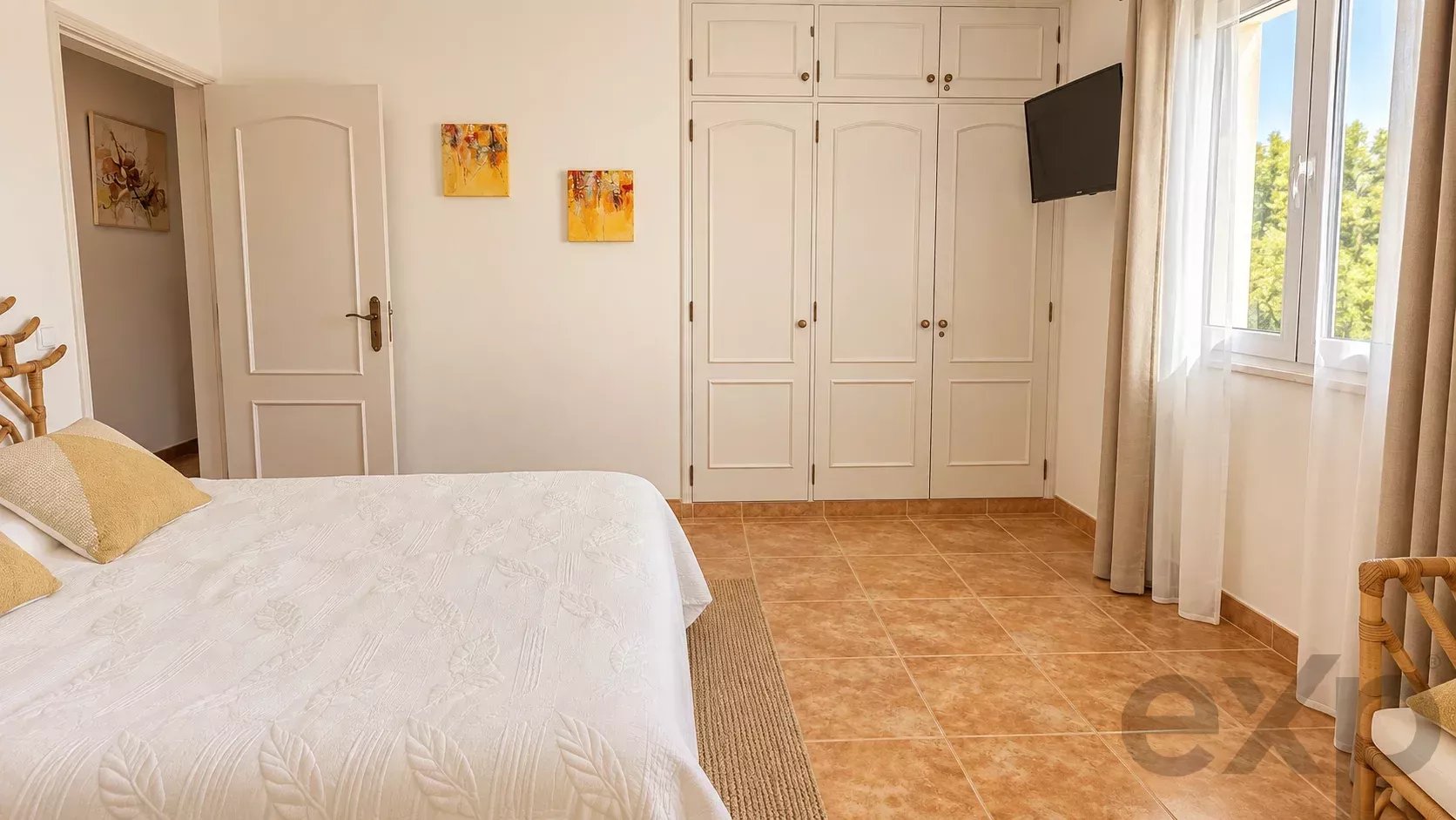 Villa de 4 chambres avec piscine sur un terrain de 1.640 m²