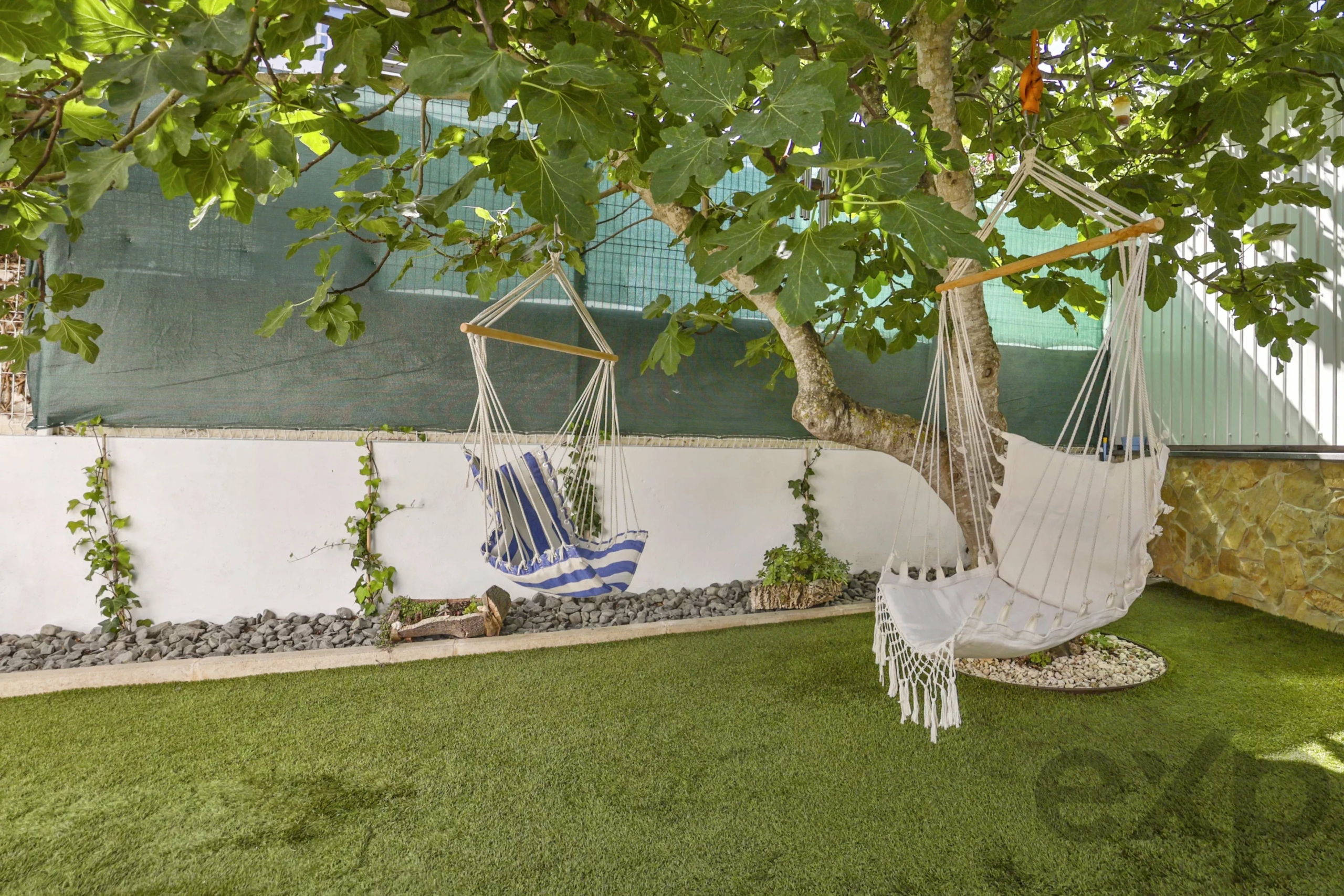Detached villa with pool and garage, 5 minutes walk from Praia do Vau - Portimão