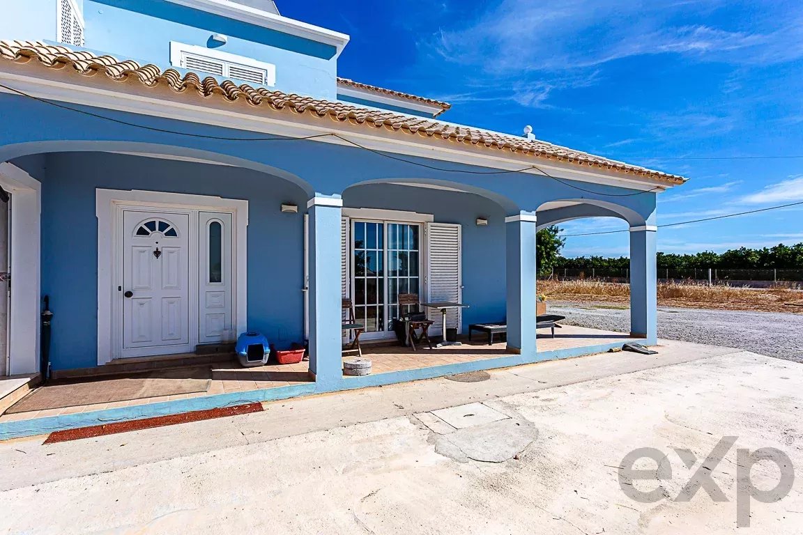 4-Bedroom Villa with 8,400m² Plot, Luz de Tavira - Algarve