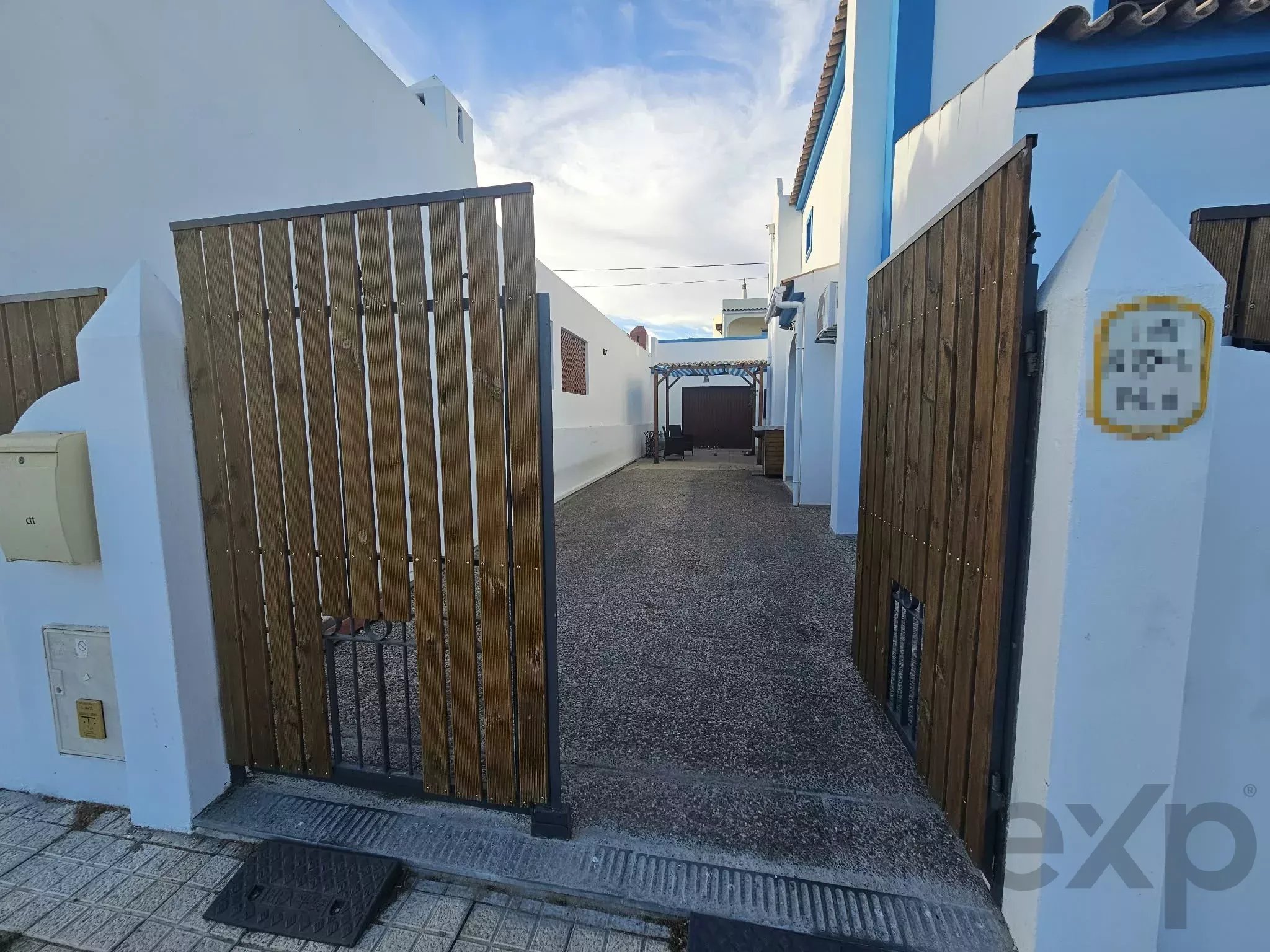 Maison 3+1 chambres avec garage à Olhão