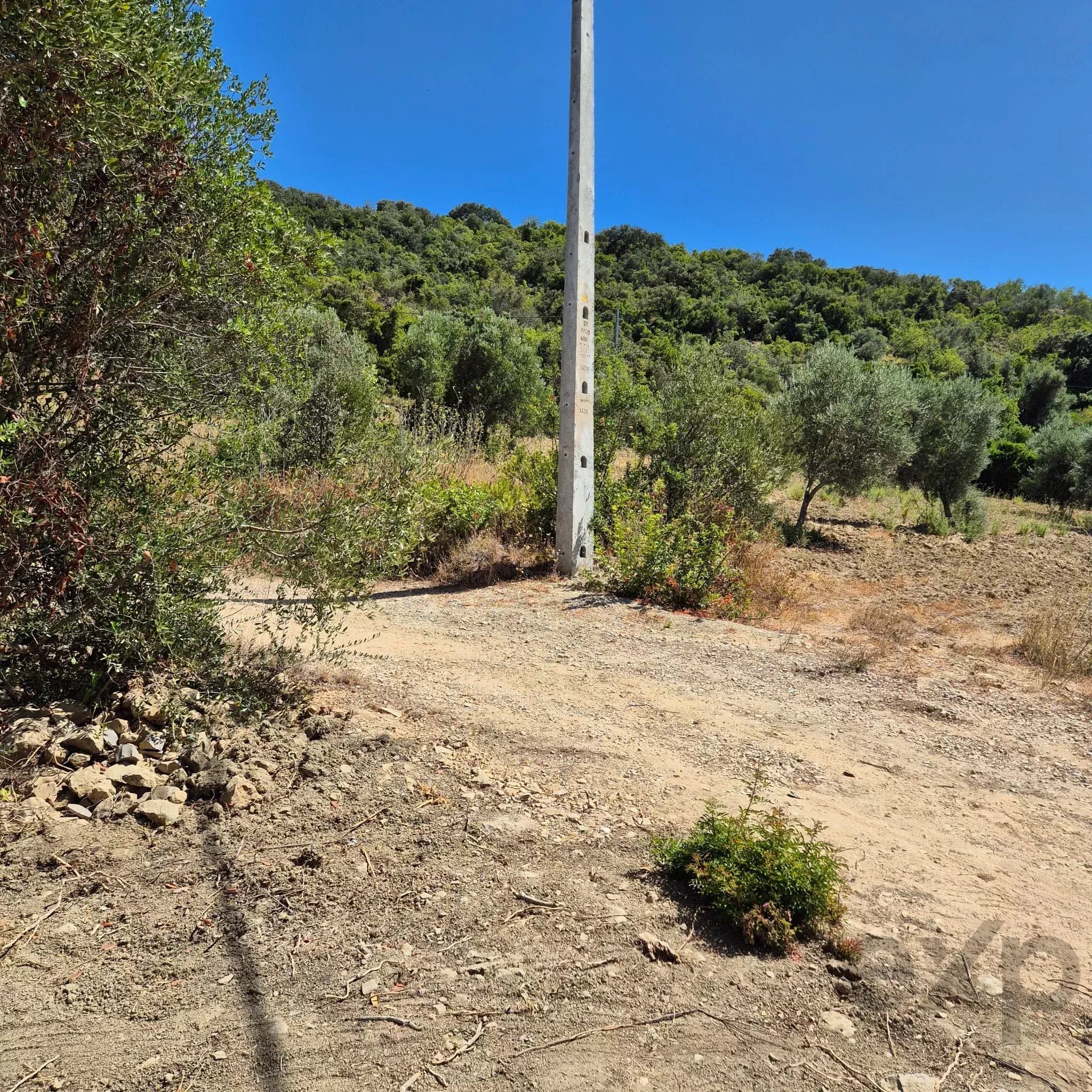 Rustic plot with well, Estoi – Faro