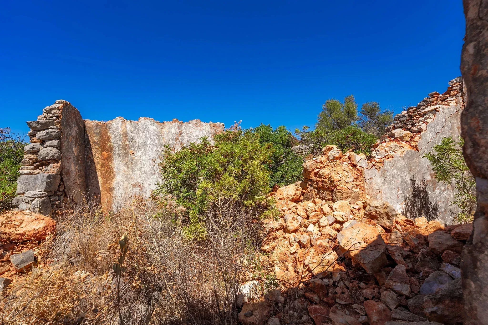 Hilltop Ruin with Breathtaking Countryside and Sea Views