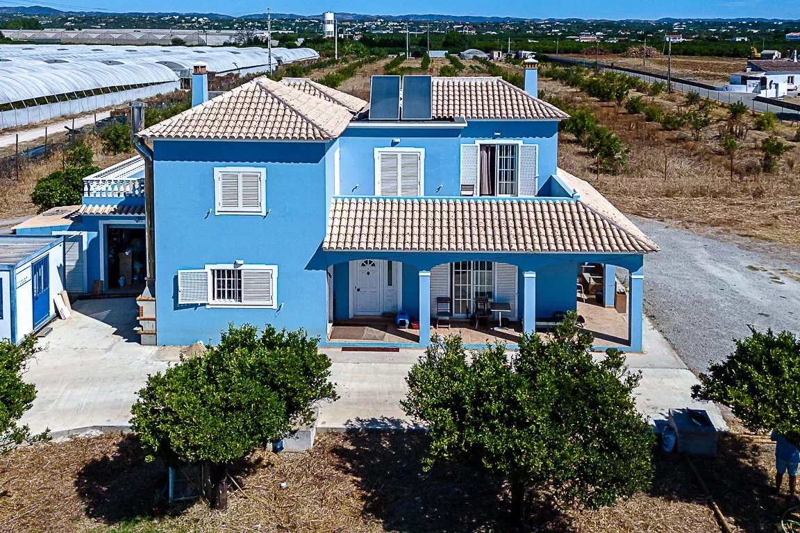 4-Bedroom Villa with 8,400m² Plot, Luz de Tavira - Algarve