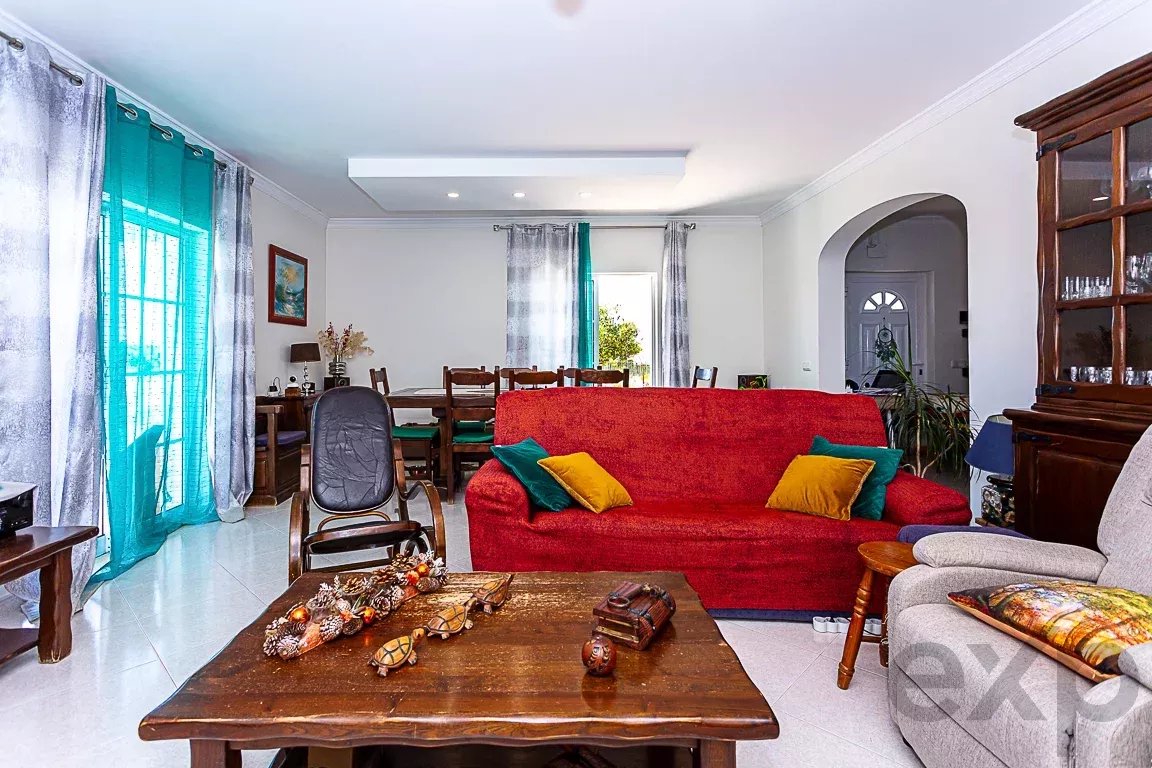 4-Bedroom Villa with 8,400m² Plot, Luz de Tavira - Algarve