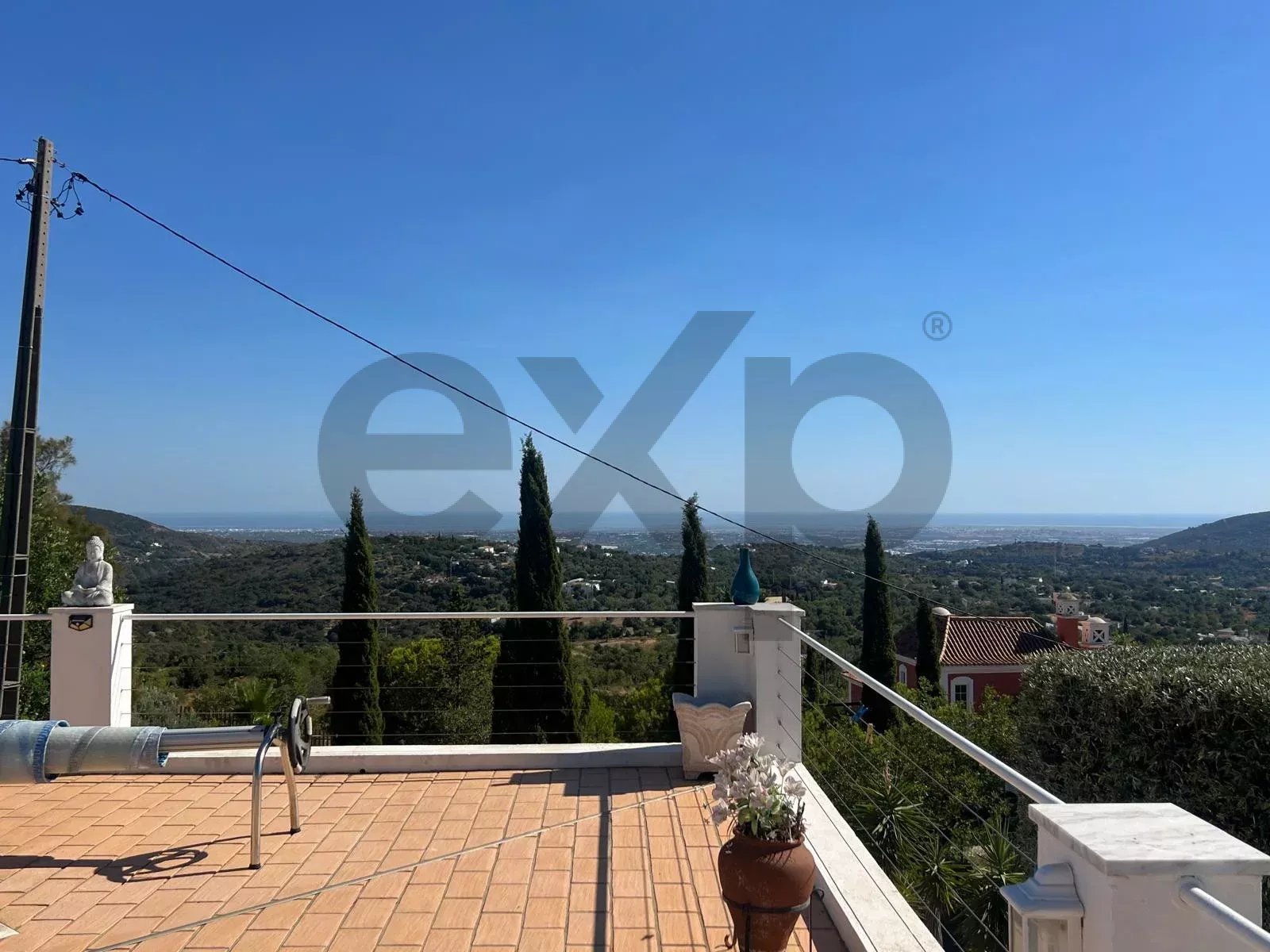 Elevated Algarve Villa with Incredible Sea Views, Pool and Exceptional Energy Efficiency