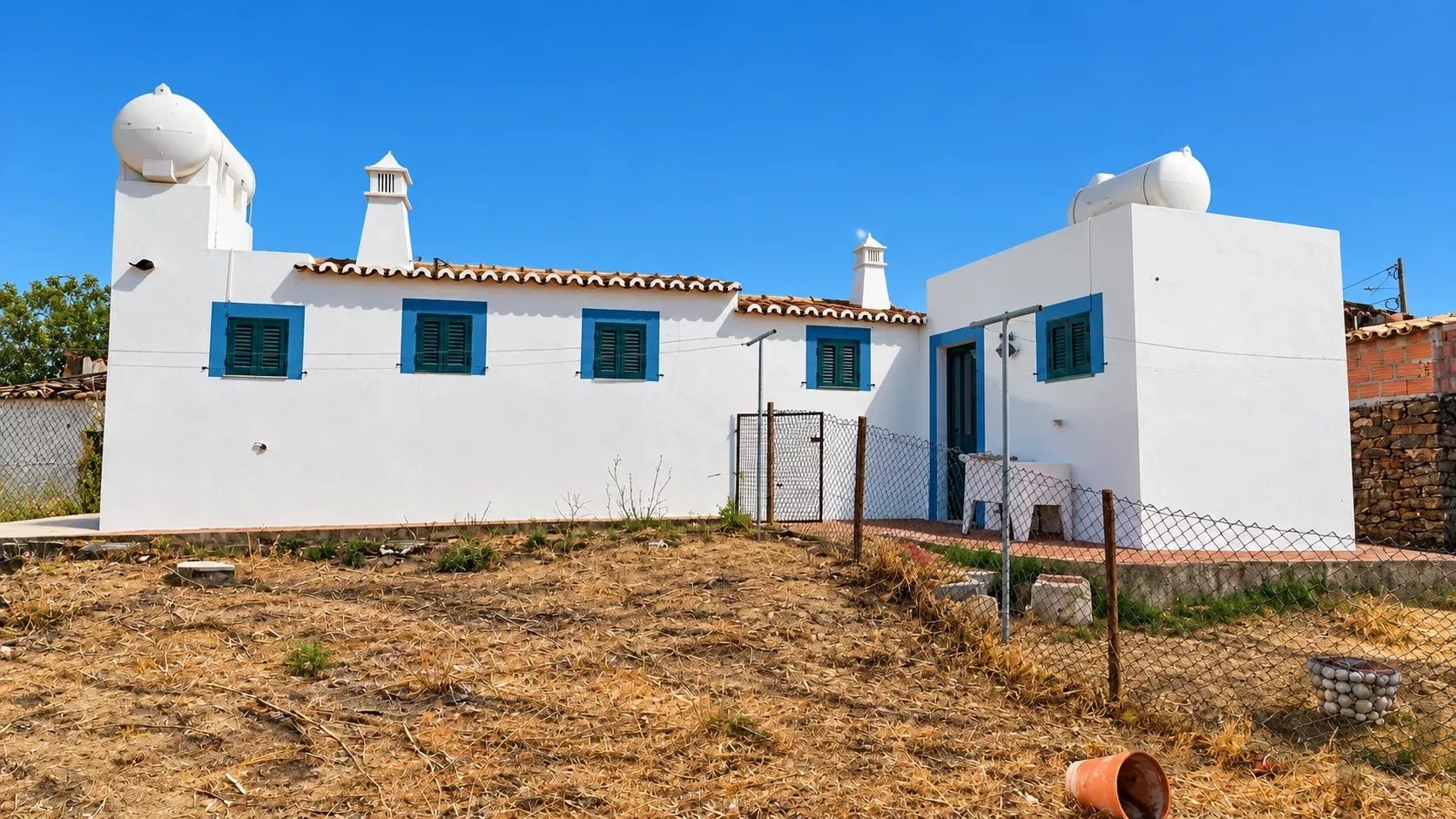 Two Independent Houses 10 minutes from Tavira