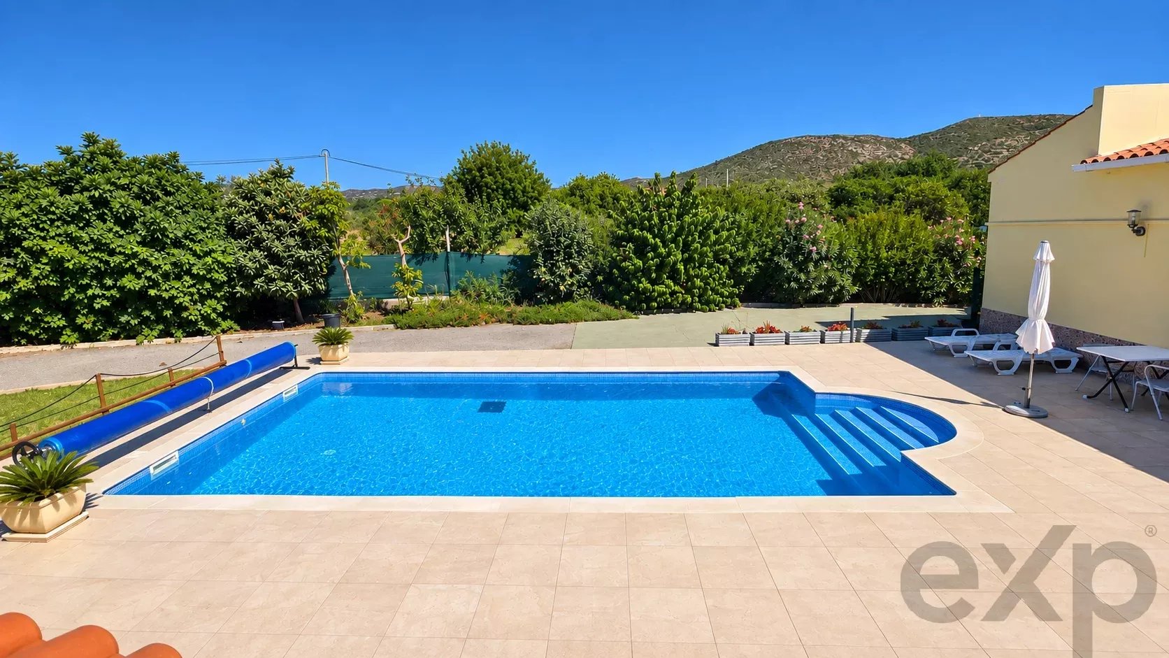 Villa de 4 chambres avec piscine sur un terrain de 1.640 m²