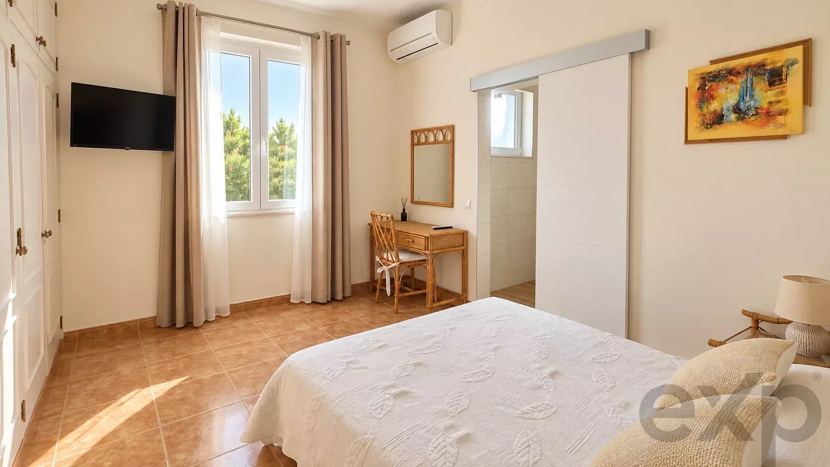 Villa de 4 chambres avec piscine sur un terrain de 1.640 m²