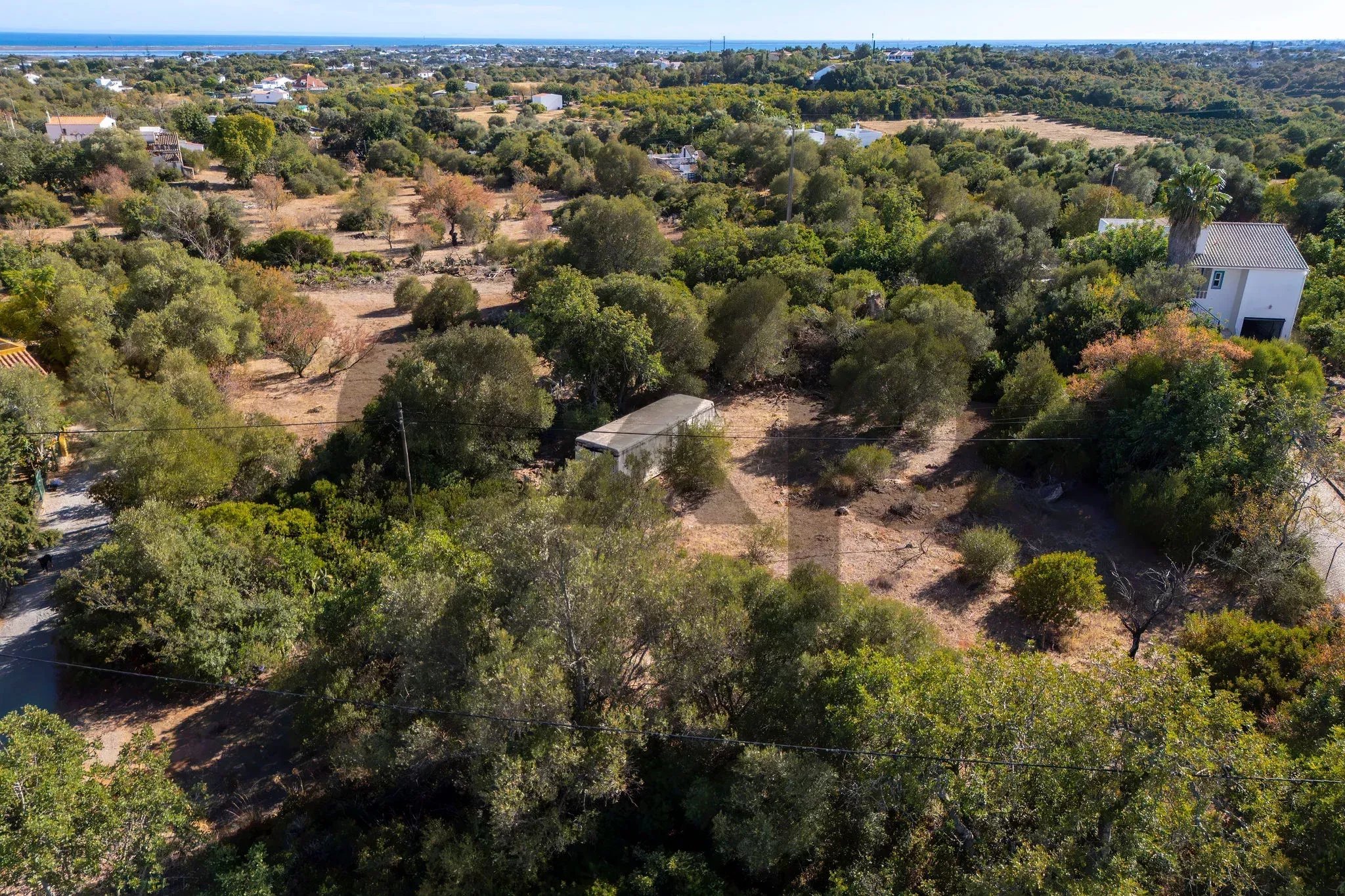 Plot with Ruin and Approved Project for a T4 with sea views
