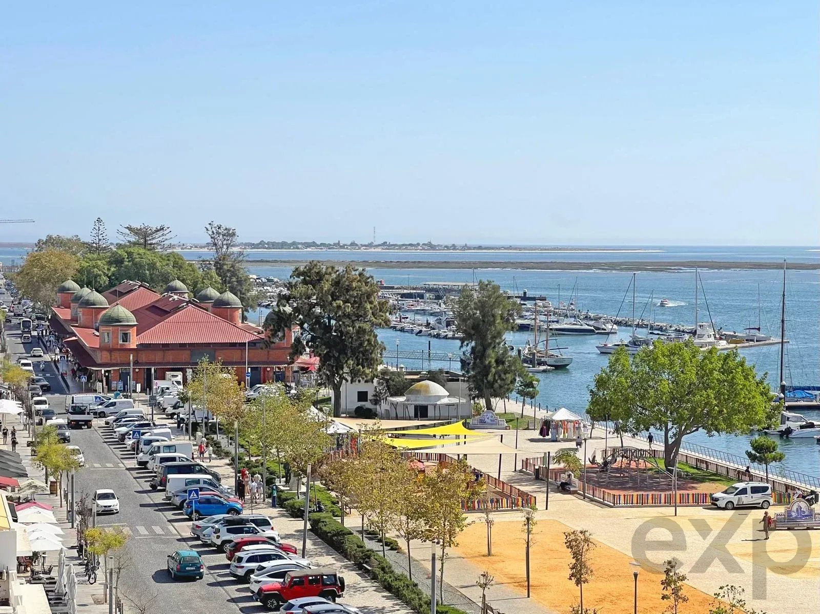 A Prime Location Sea View Property in the Heart of Olhão