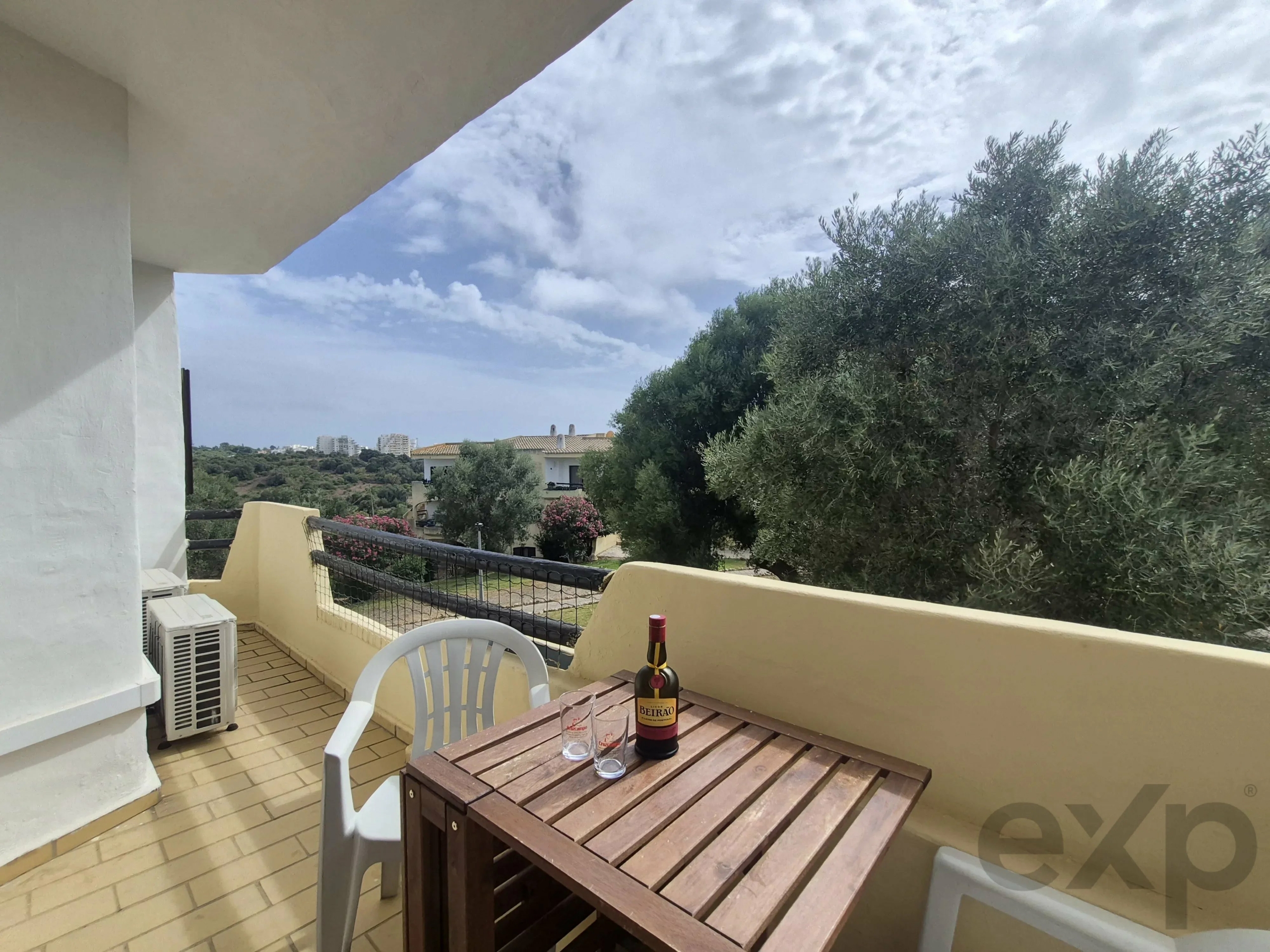 Bright south-facing one-bedroom apartment with balcony - Alvor